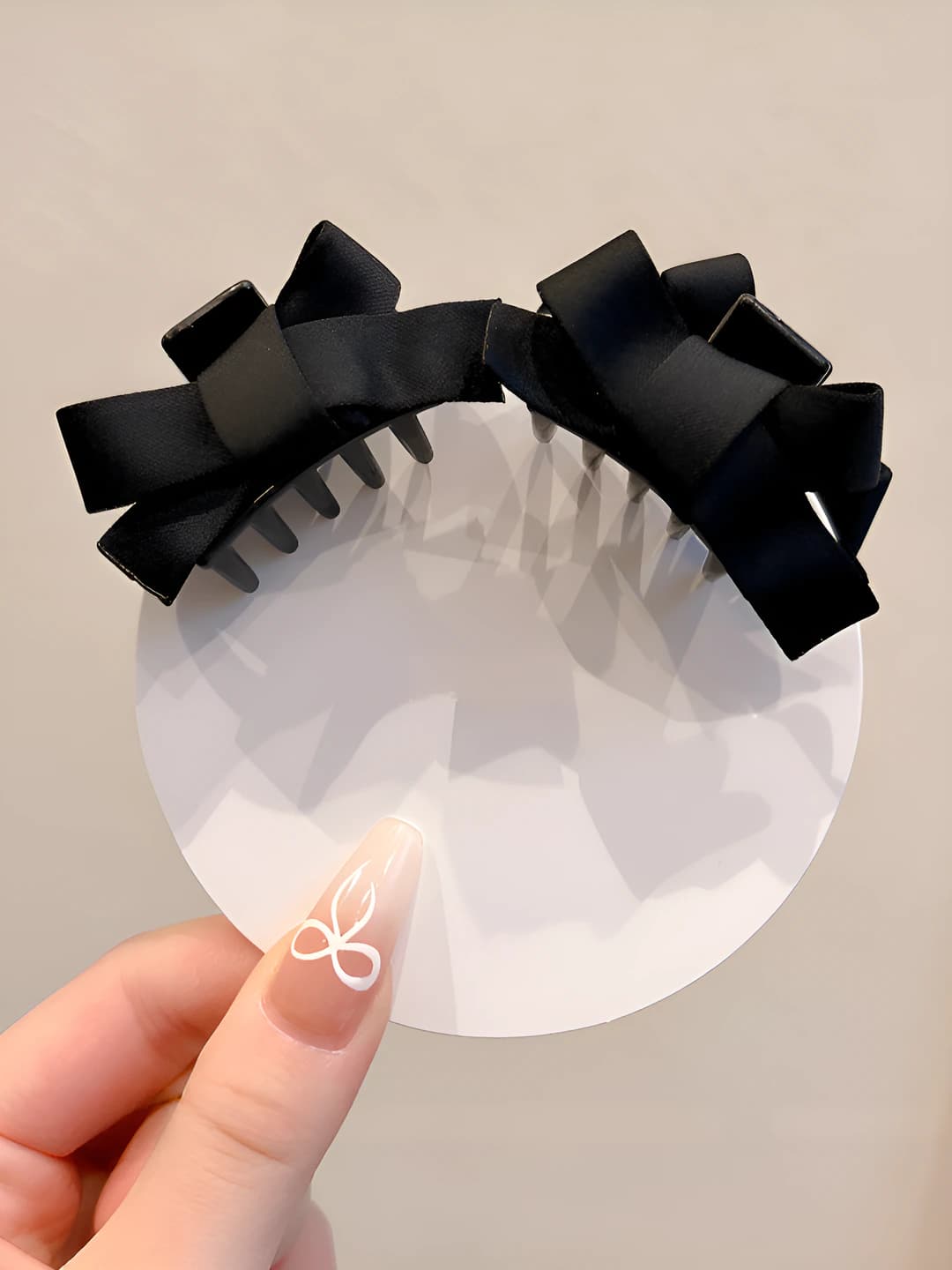Pair of clips base 4 cm