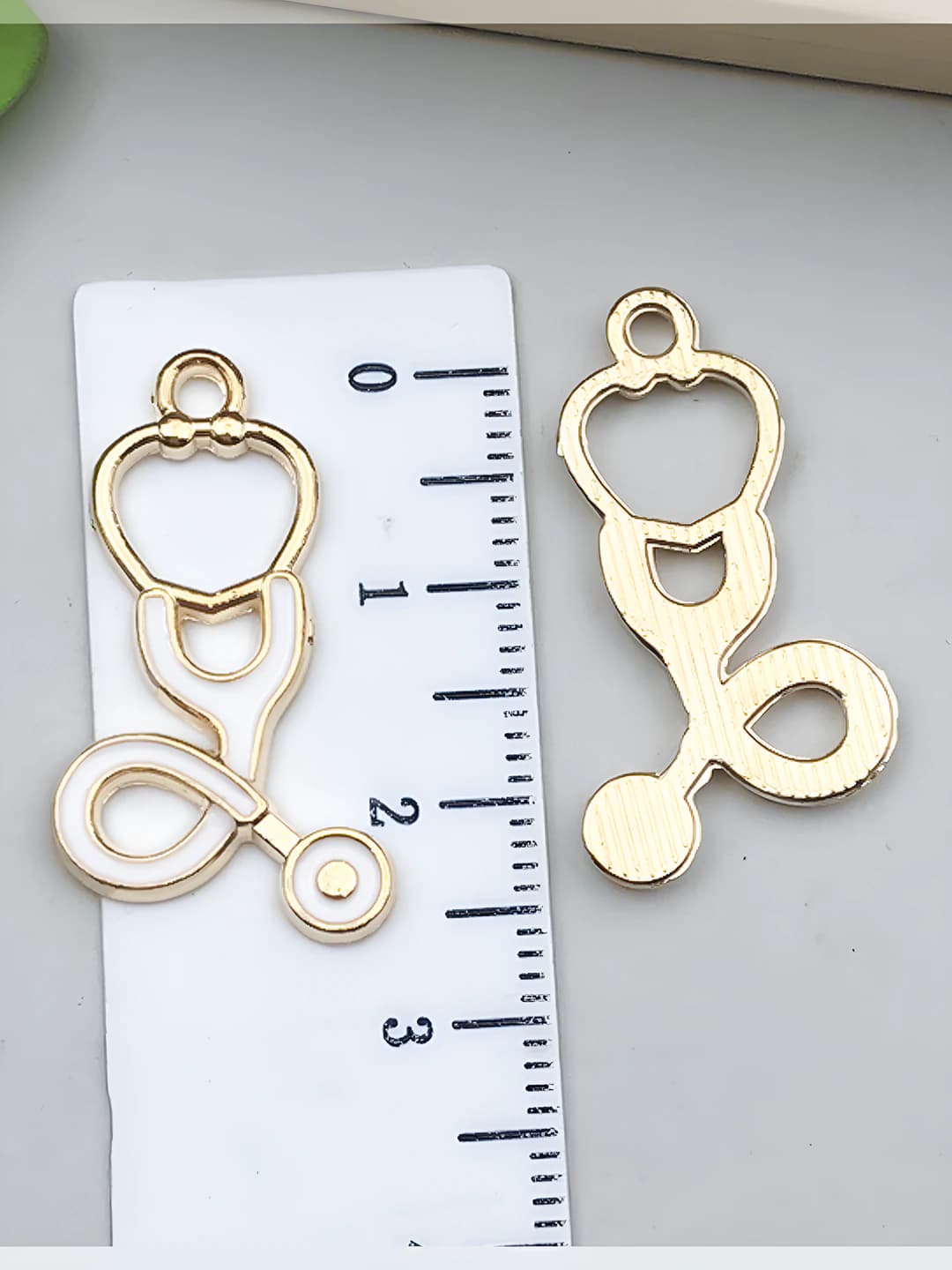 1 pc white KC gold med stethoscope 16x28-1.3g-12006