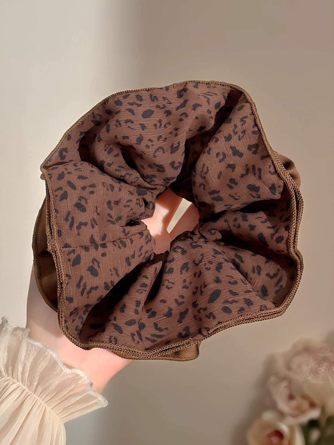 Dark coffee leopard scrunchie ~15 cm