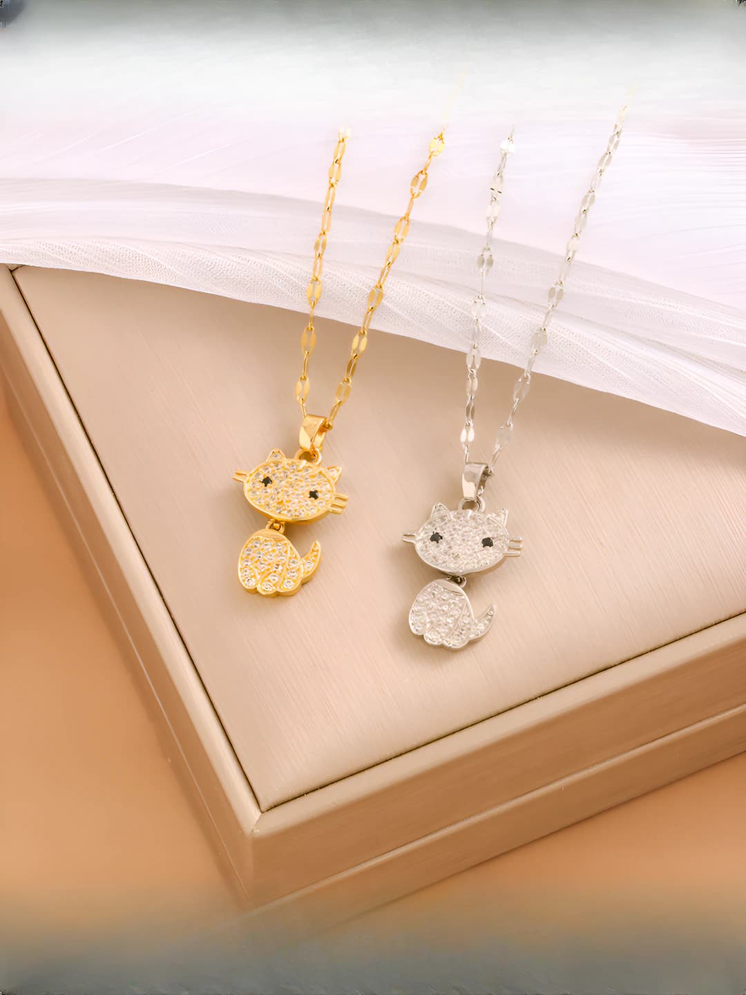 Women's zircon, fully paved, electroplated, real gold pendant, lucky cat, wave chain, 41-50 cm, women's necklace