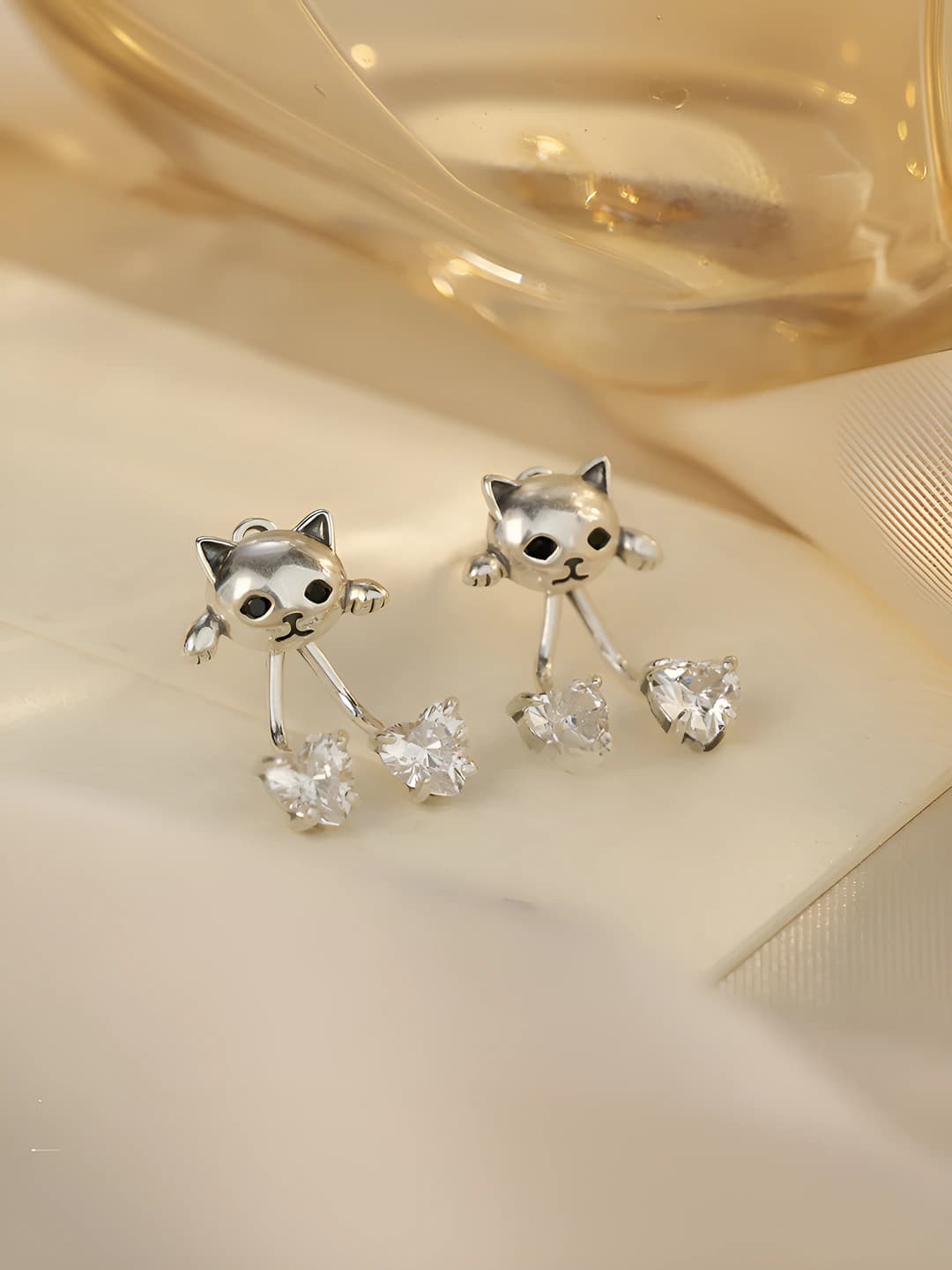 1# Cat back stud earrings