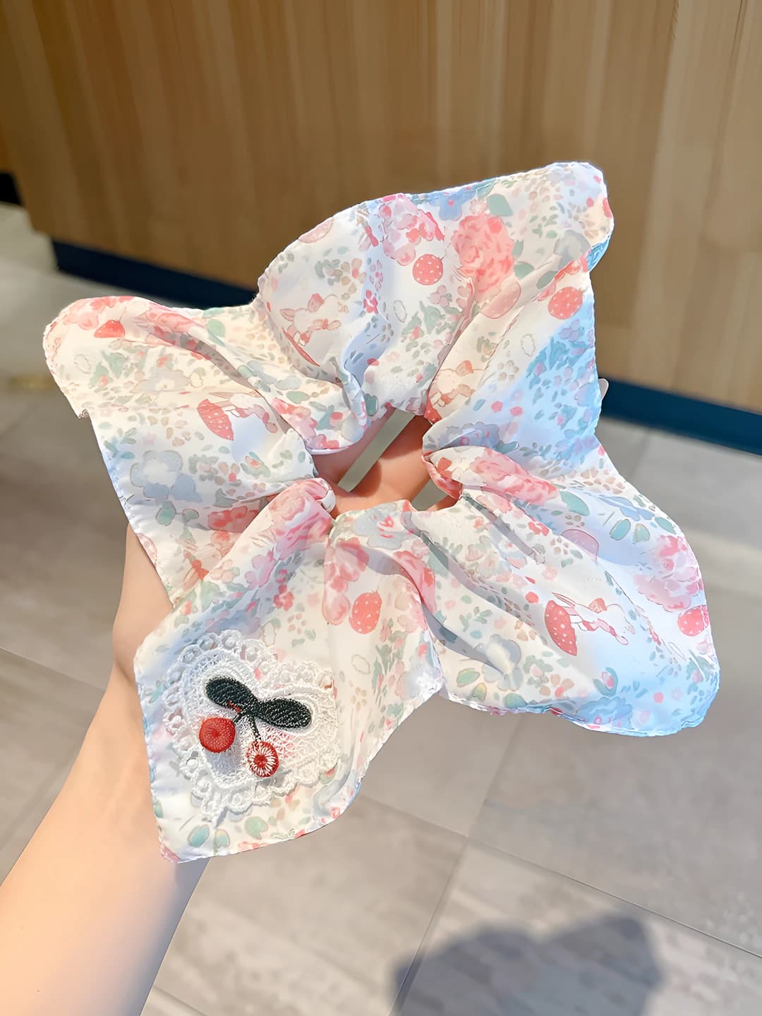 Pink floral cherry 22*22 cm
