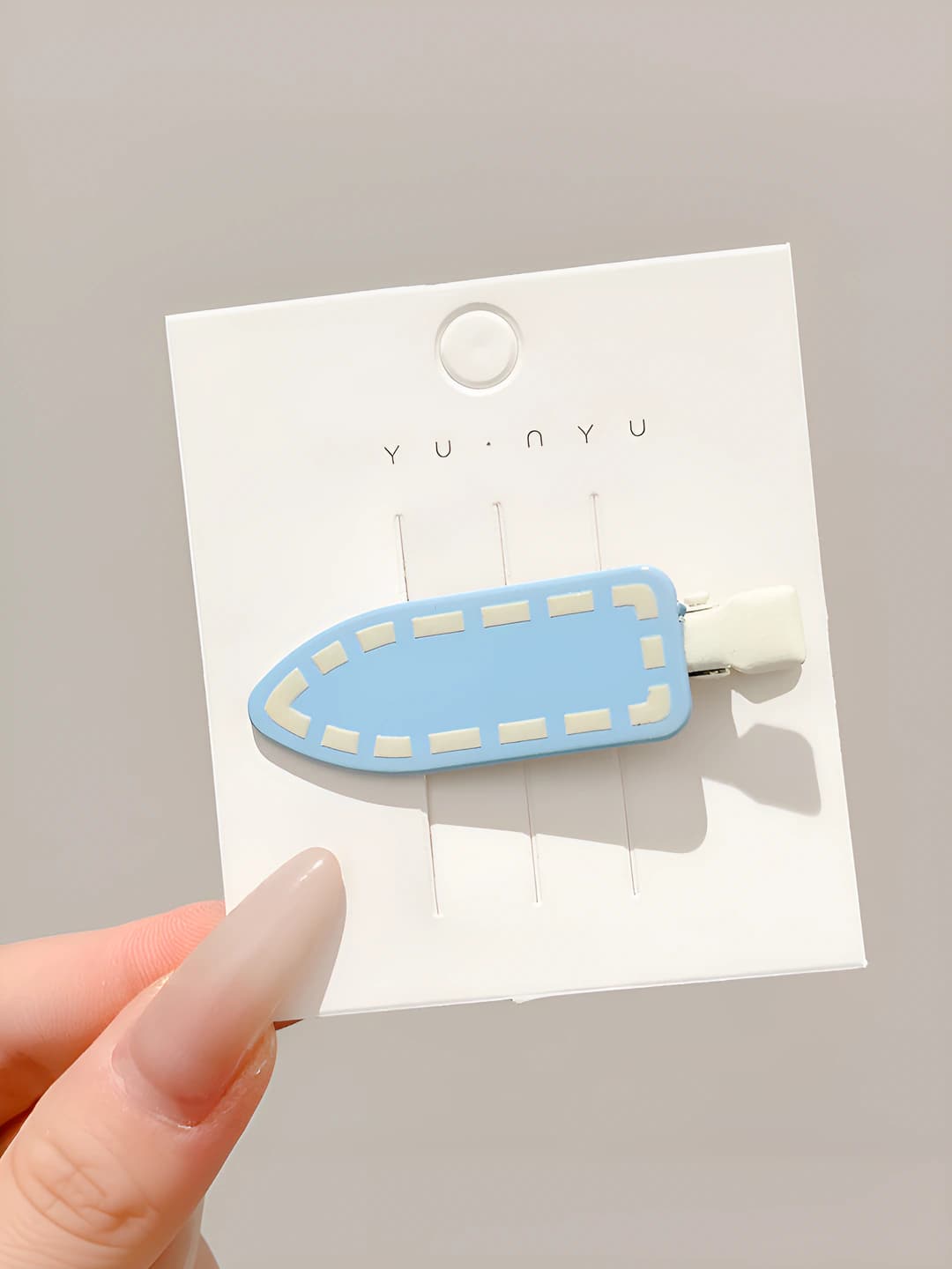 3# Dashed arrow [Blue] ~5.7 cm
