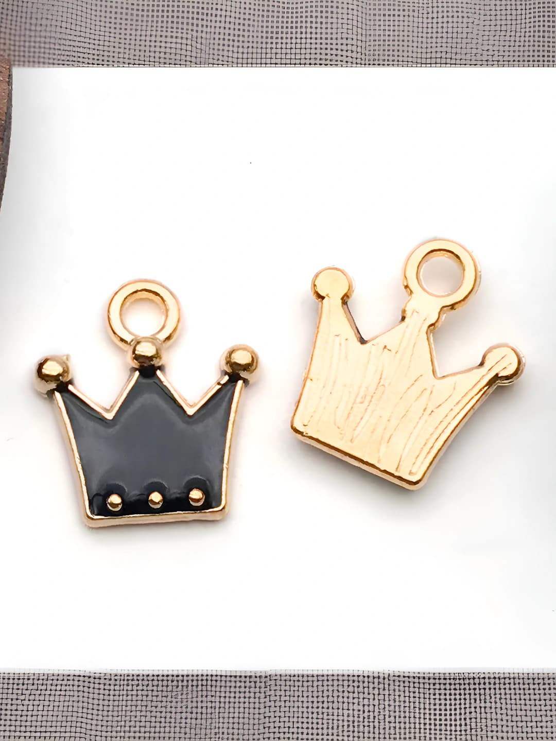 Crown, 11x12mm, 0.5g