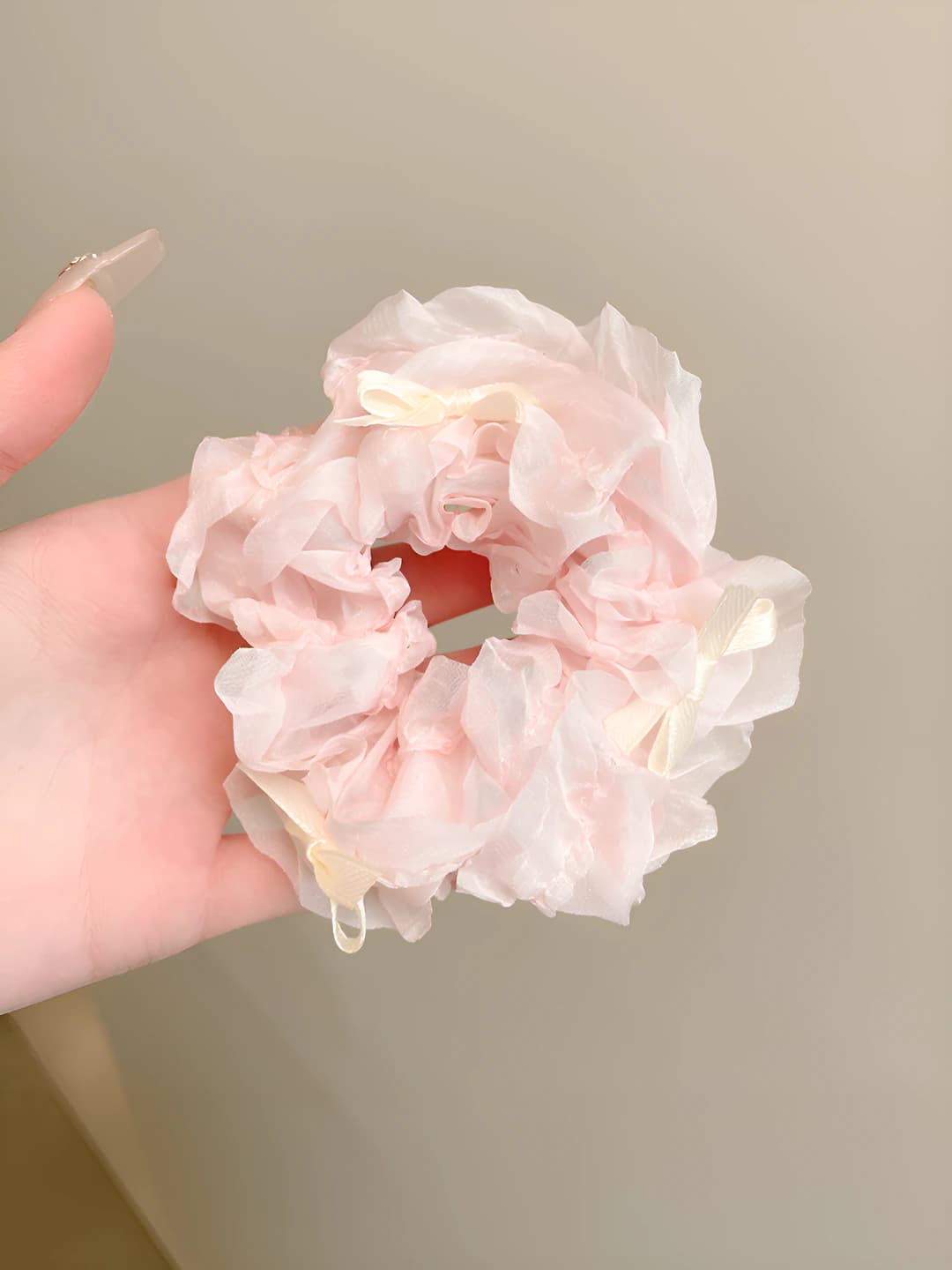 3# Creamy white bow pink 10 cm