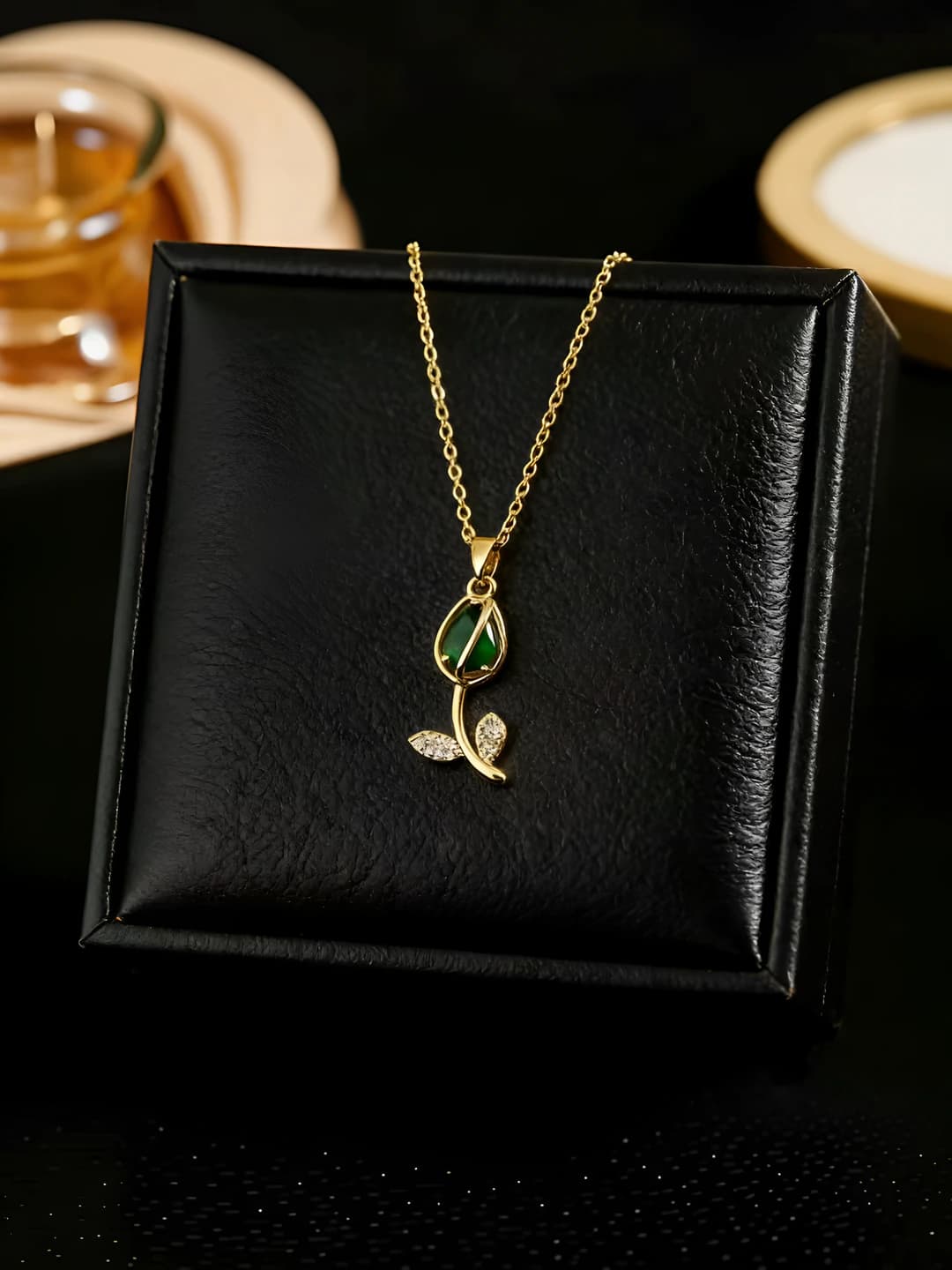 396 Tulip Necklace - Gold-Green