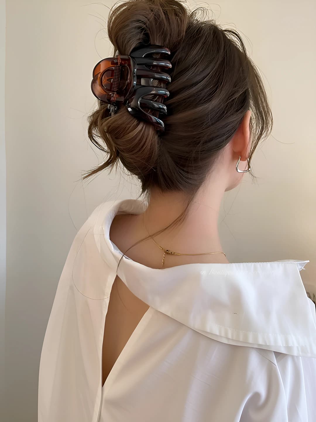 Women's hair clips and combs: large handmade acrylic hair claw clip with music note design element, country style, premium feel