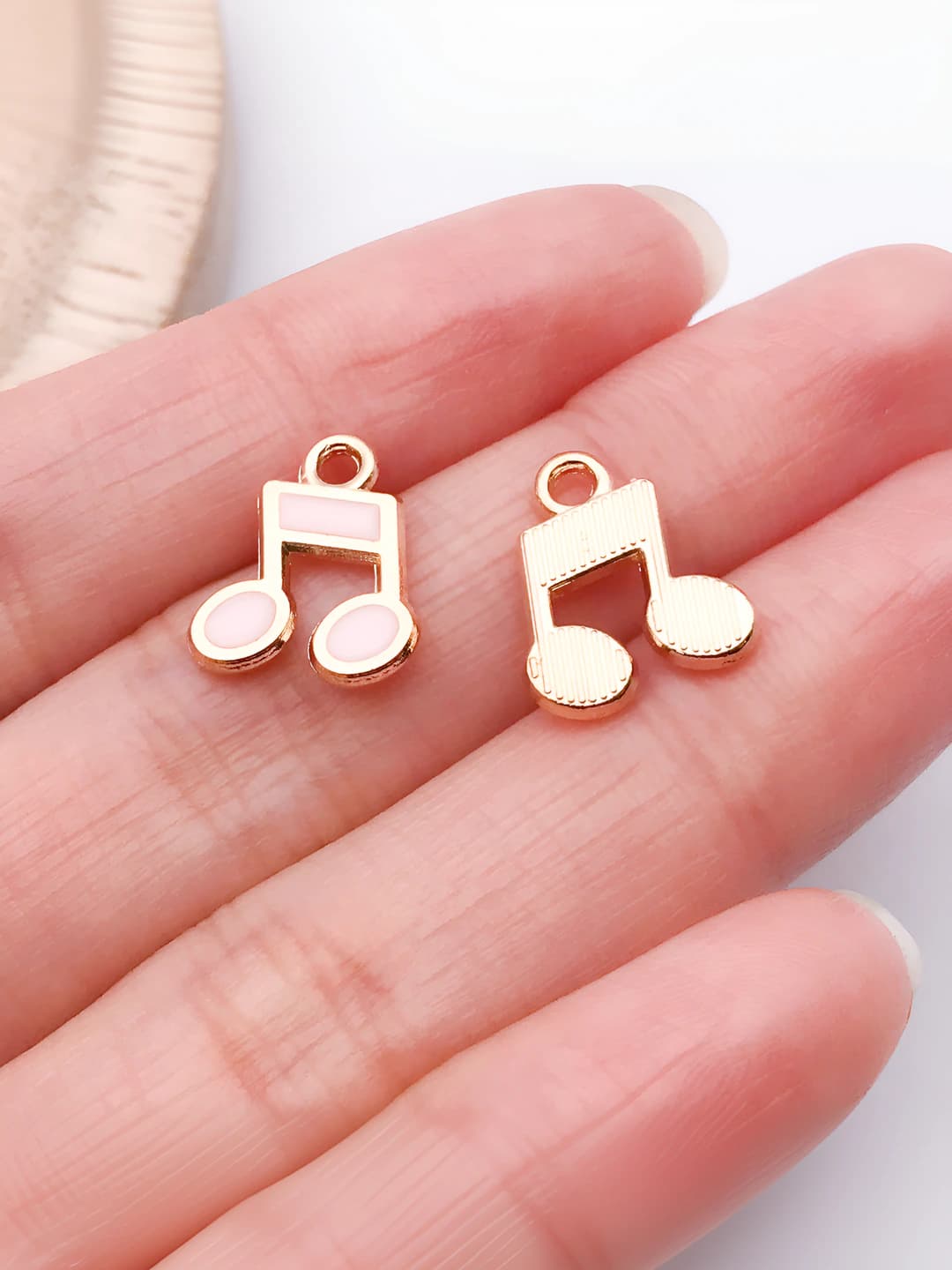 Pushti musiqa notasi 14x11mm-0.7g-19437