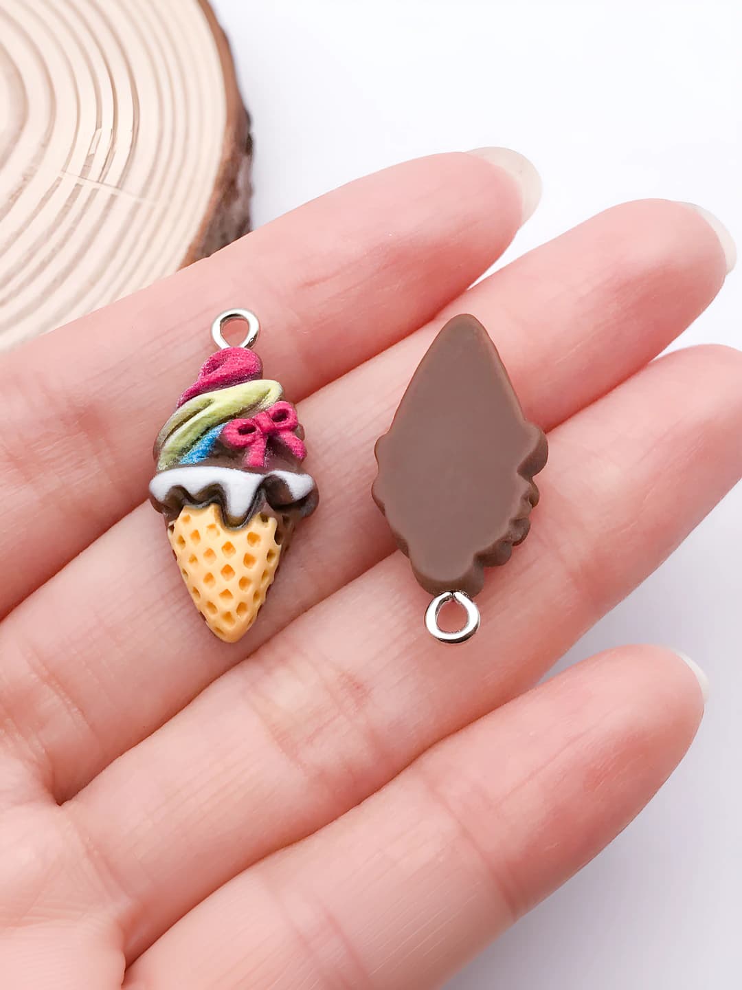 1 pc, coffee-yellow, ice cream, 27x13x6mm, 1g