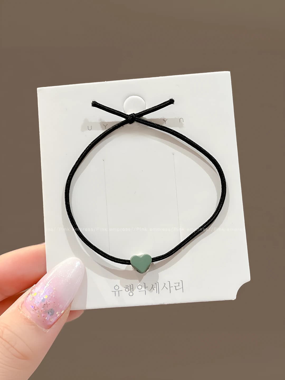Зелёный, сердечко