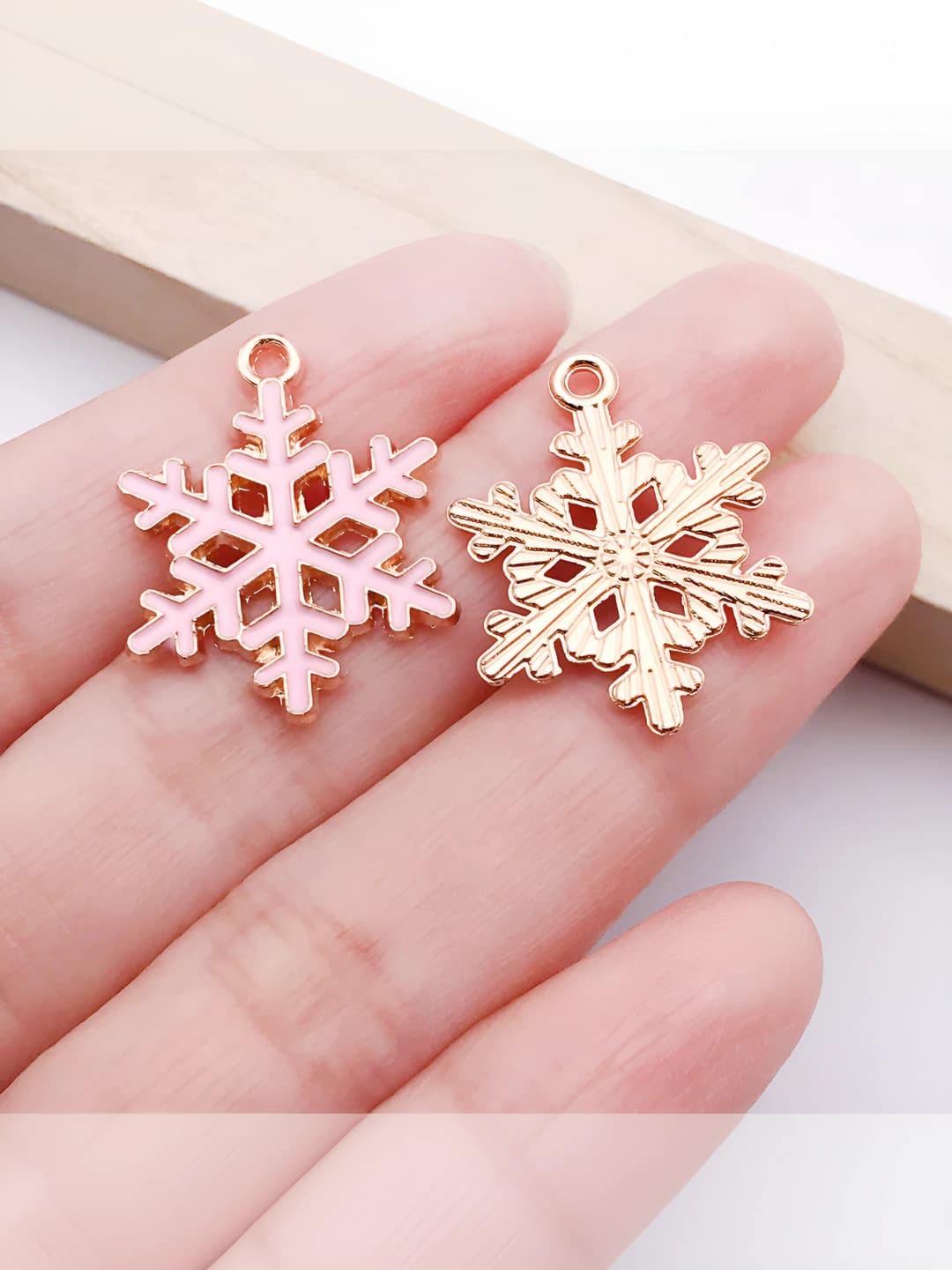 Pink, enamel, 24x19x1mm, 1.6g, 24974