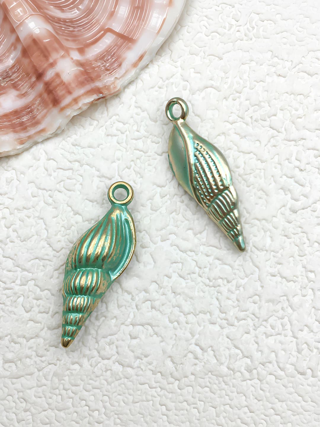 1 pc 8x22mm-1.6g