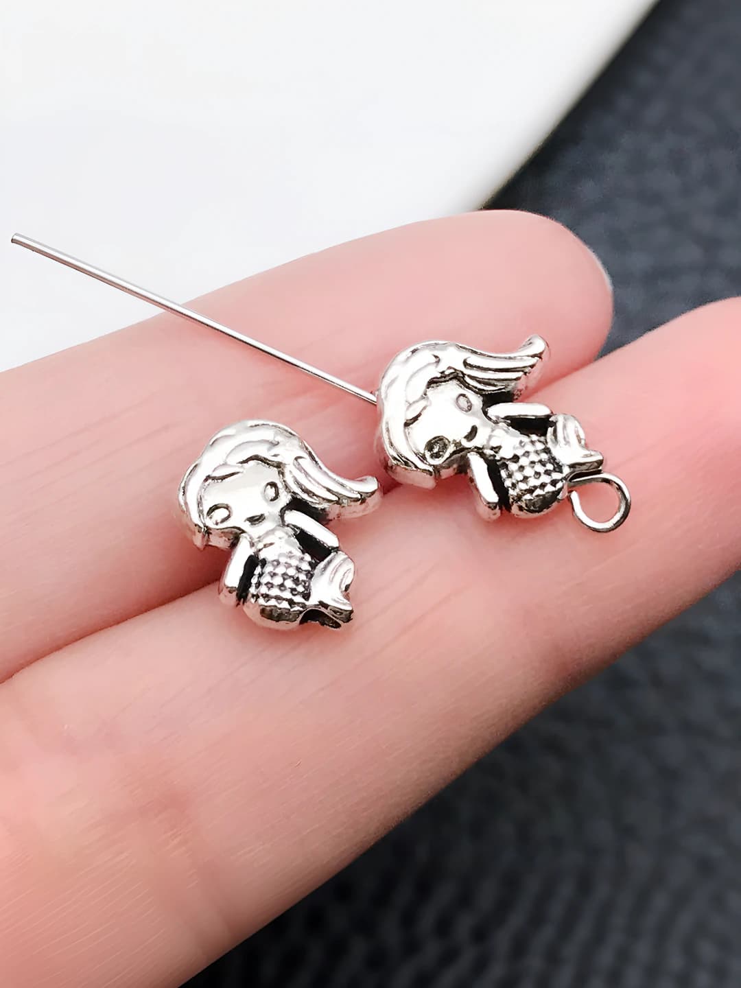 1 шт. старинное серебро морская русалка, 8x10mm, 1.1g