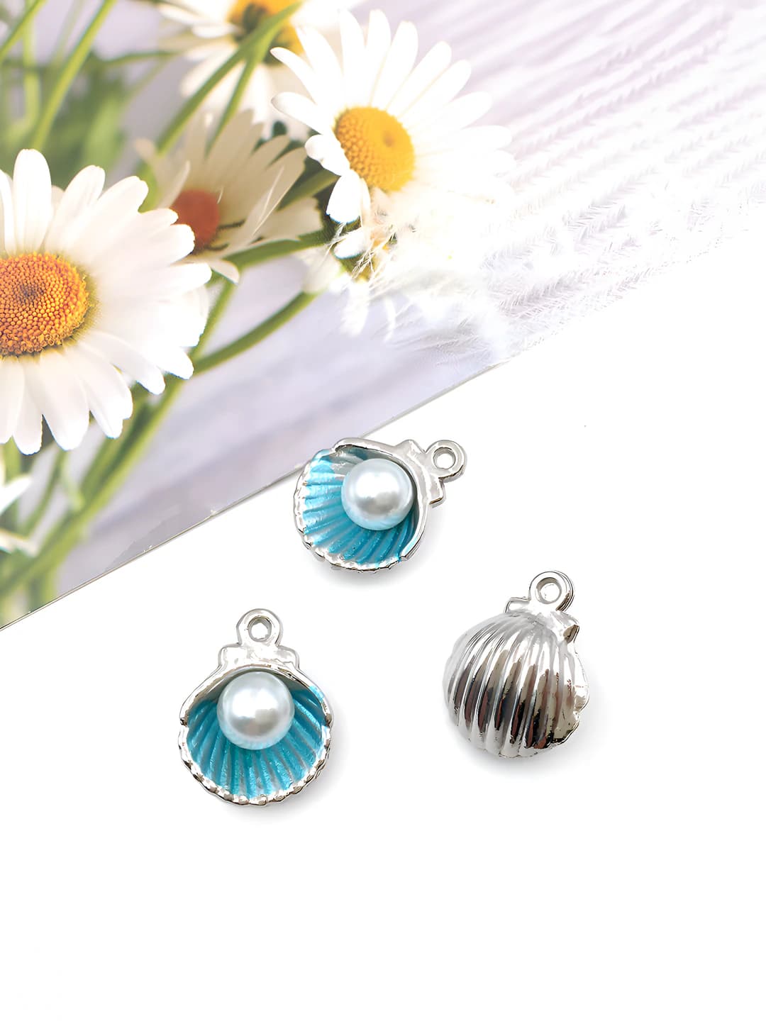 Light blue, 12x15mm, 1.1g