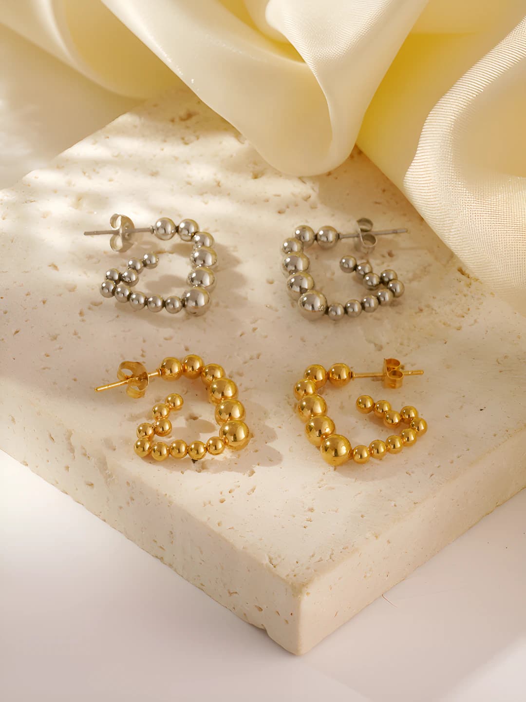 Women's geometric beaded earrings with 18K gold plating