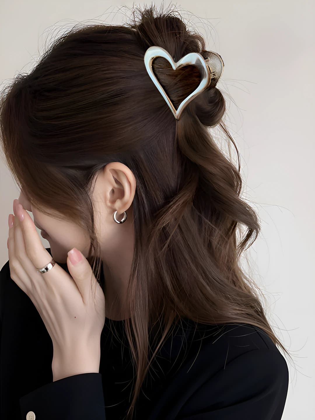 Cutout heart claw clip (6 cm)