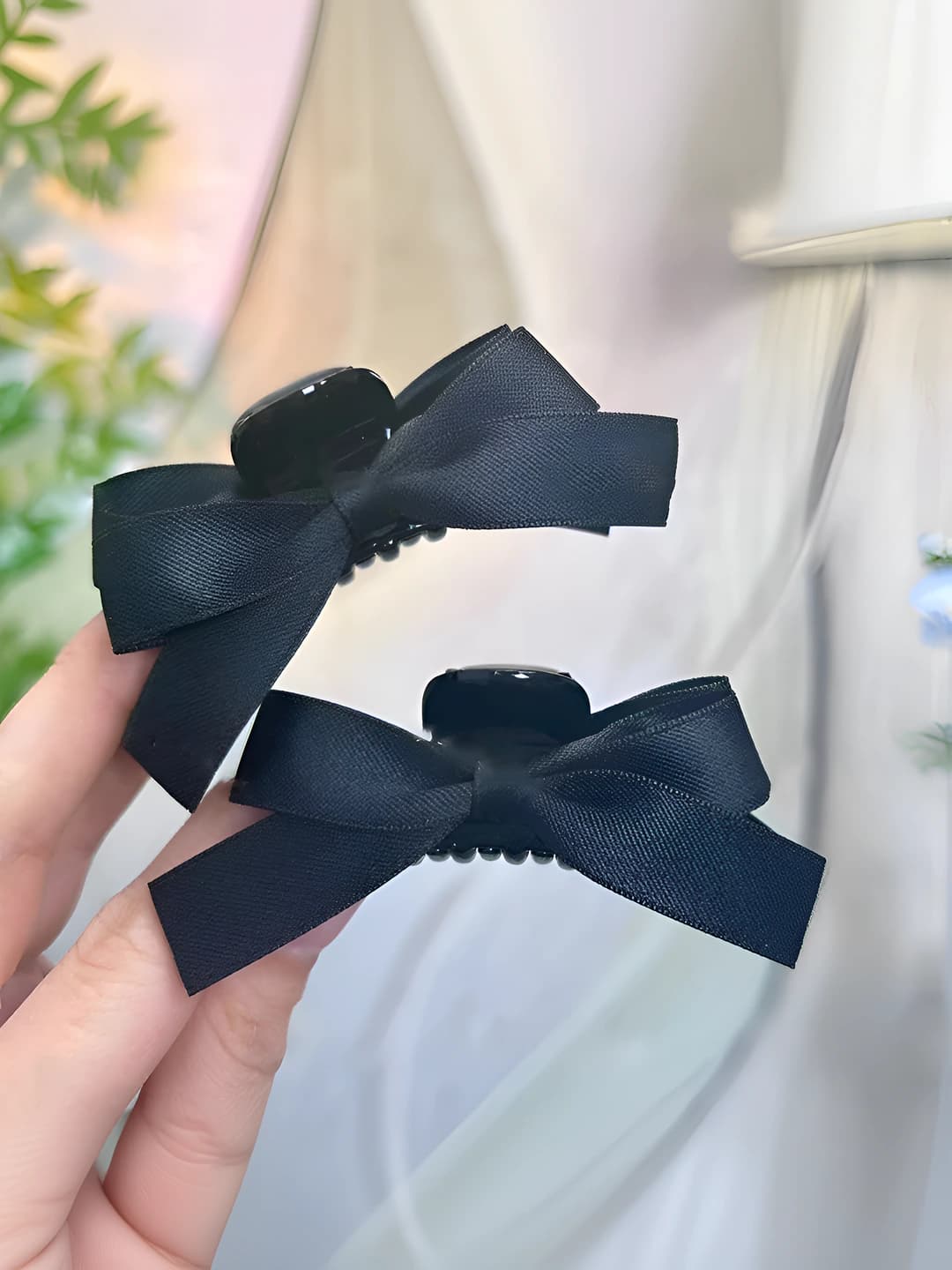 Women's French bow claw clips: fabric, handmade, Korean style, fresh and sweet design element