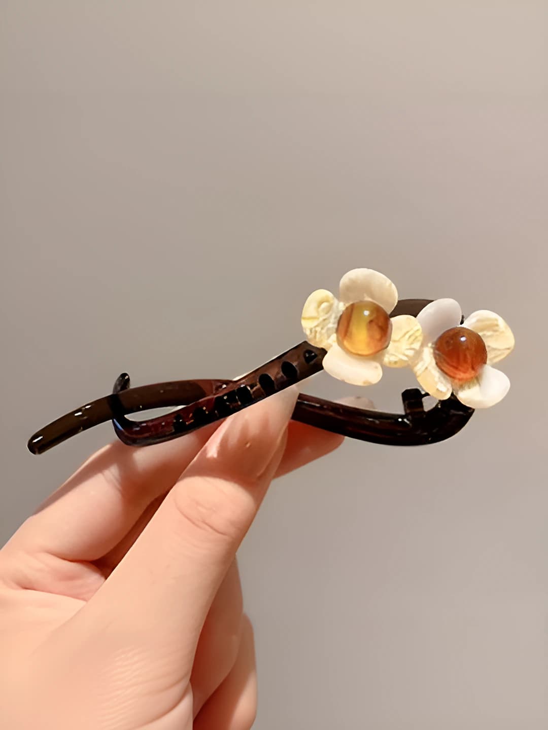3# абрикосовый маленький цветок закрученный зажим 10.5cm