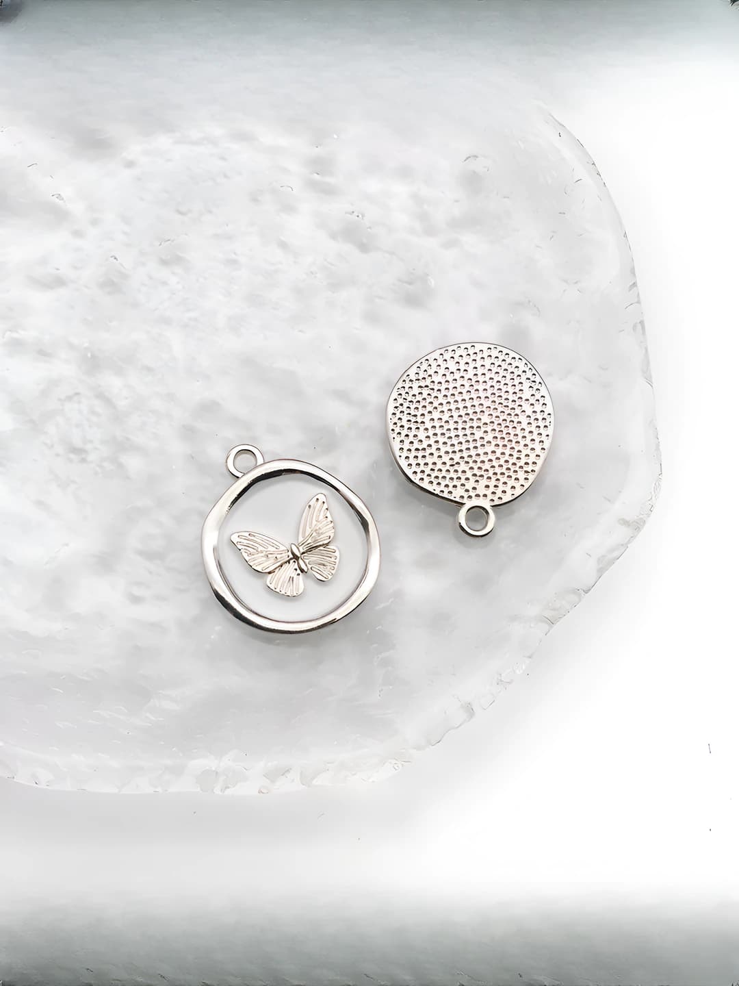 Oq, oq fon, 18x21mm