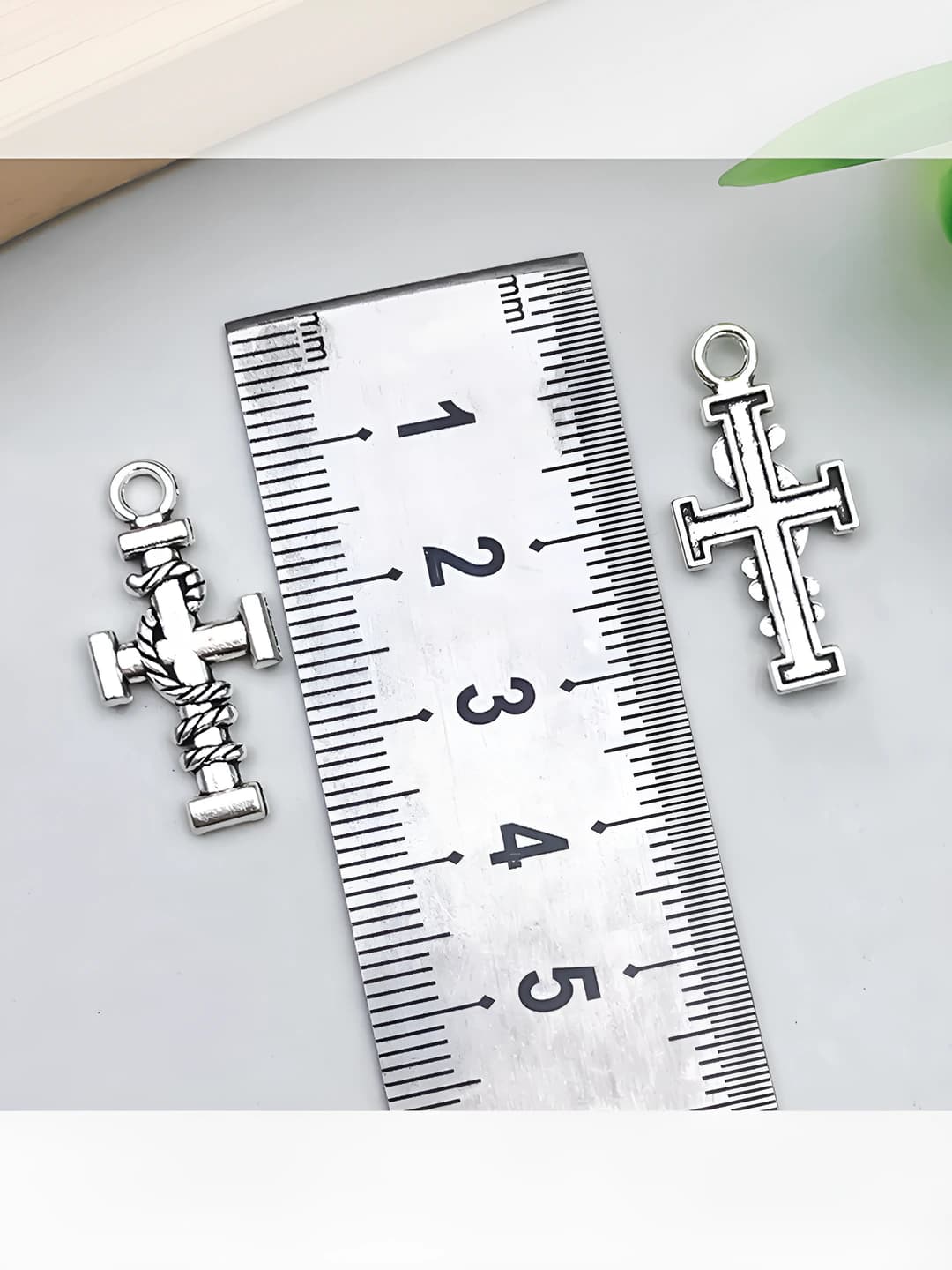 1 шт. старинный крест обвитый 12x26mm-1g-18727