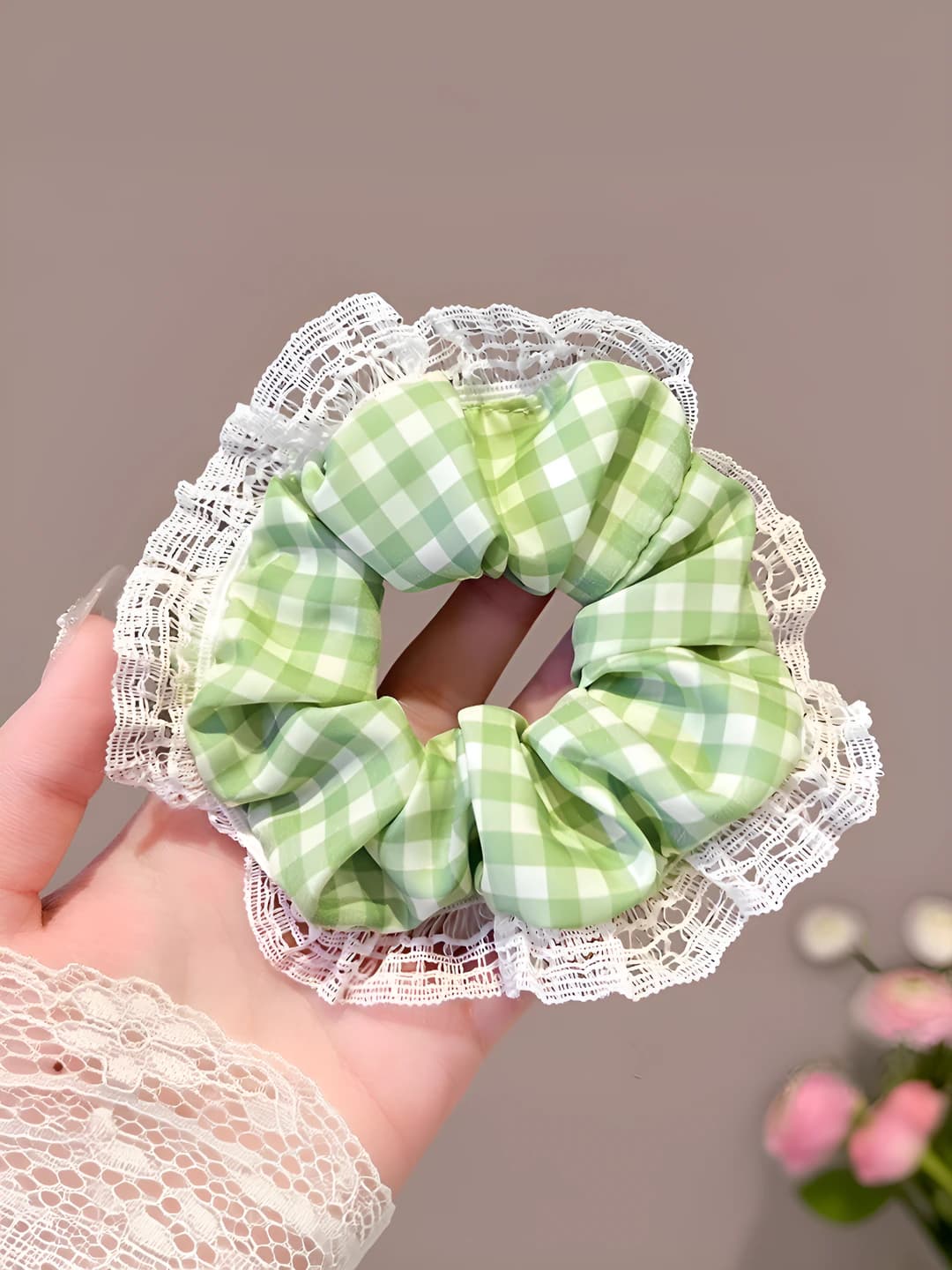 8# Mint tulle large hair tie