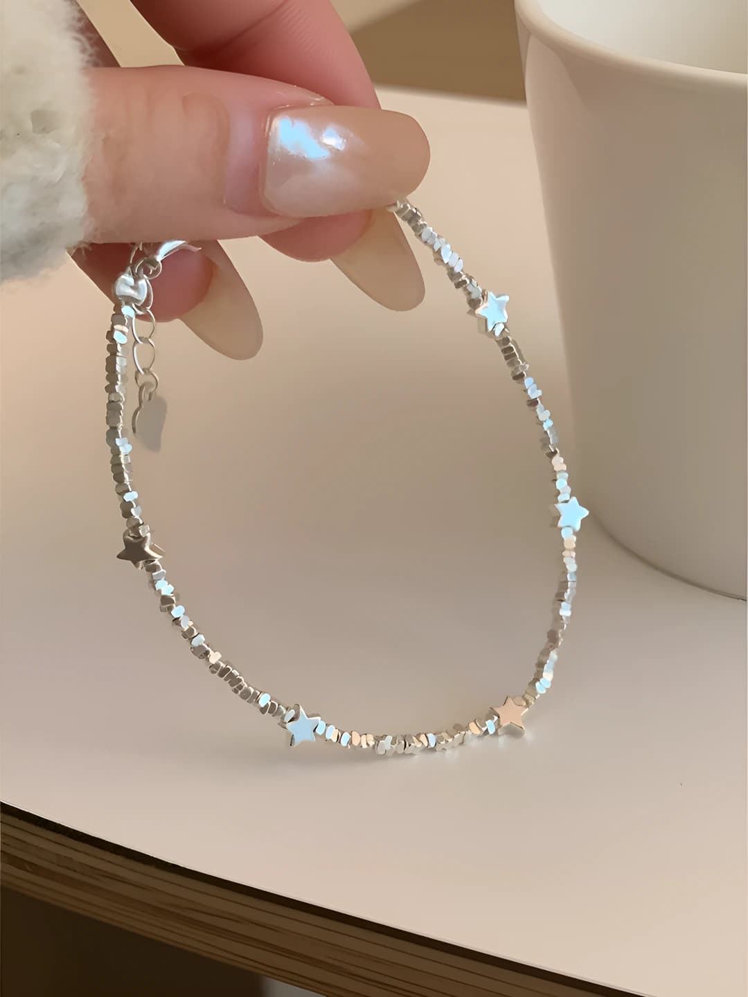 Fine silver star bracelet