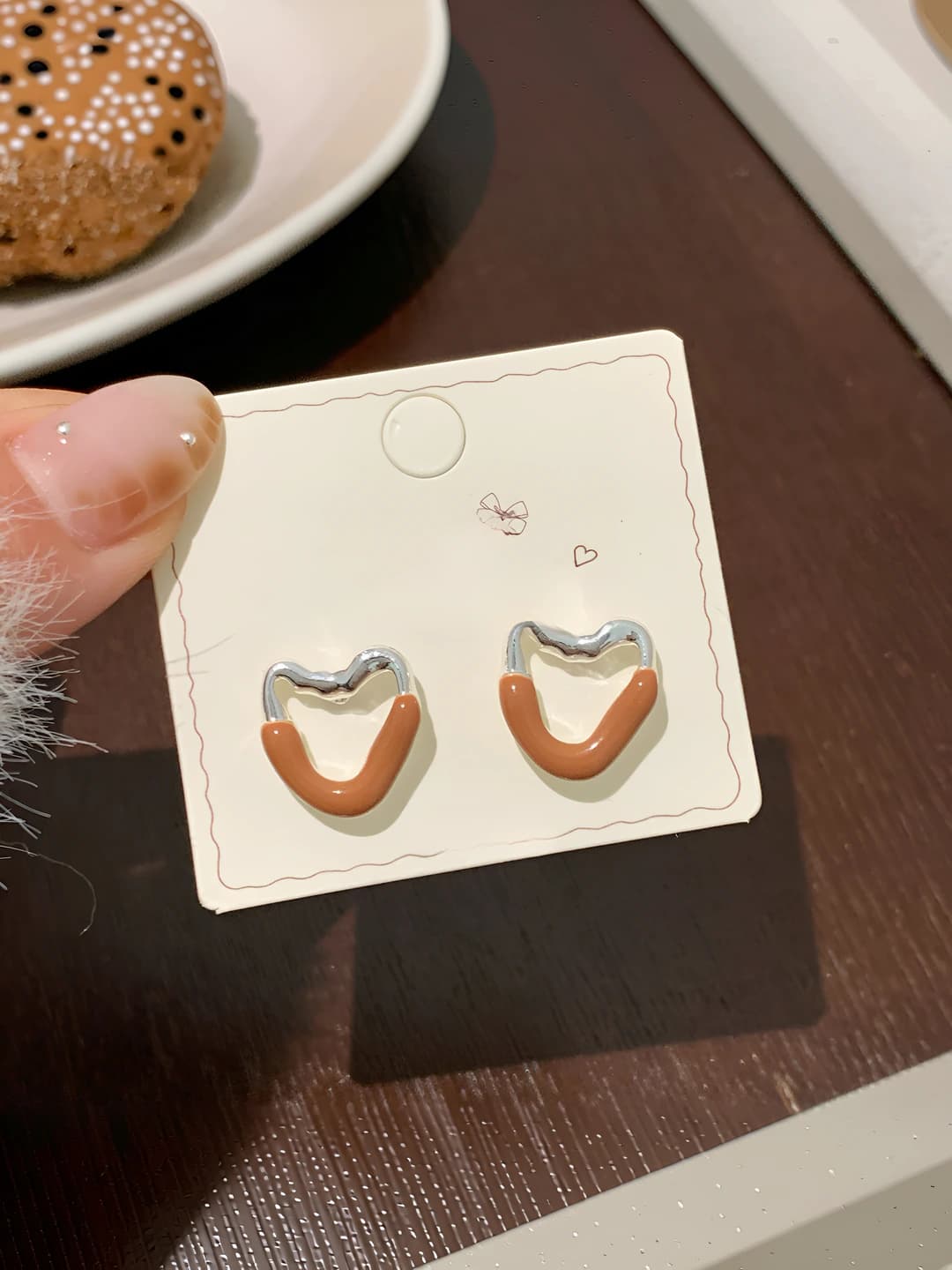 Brown heart studs
