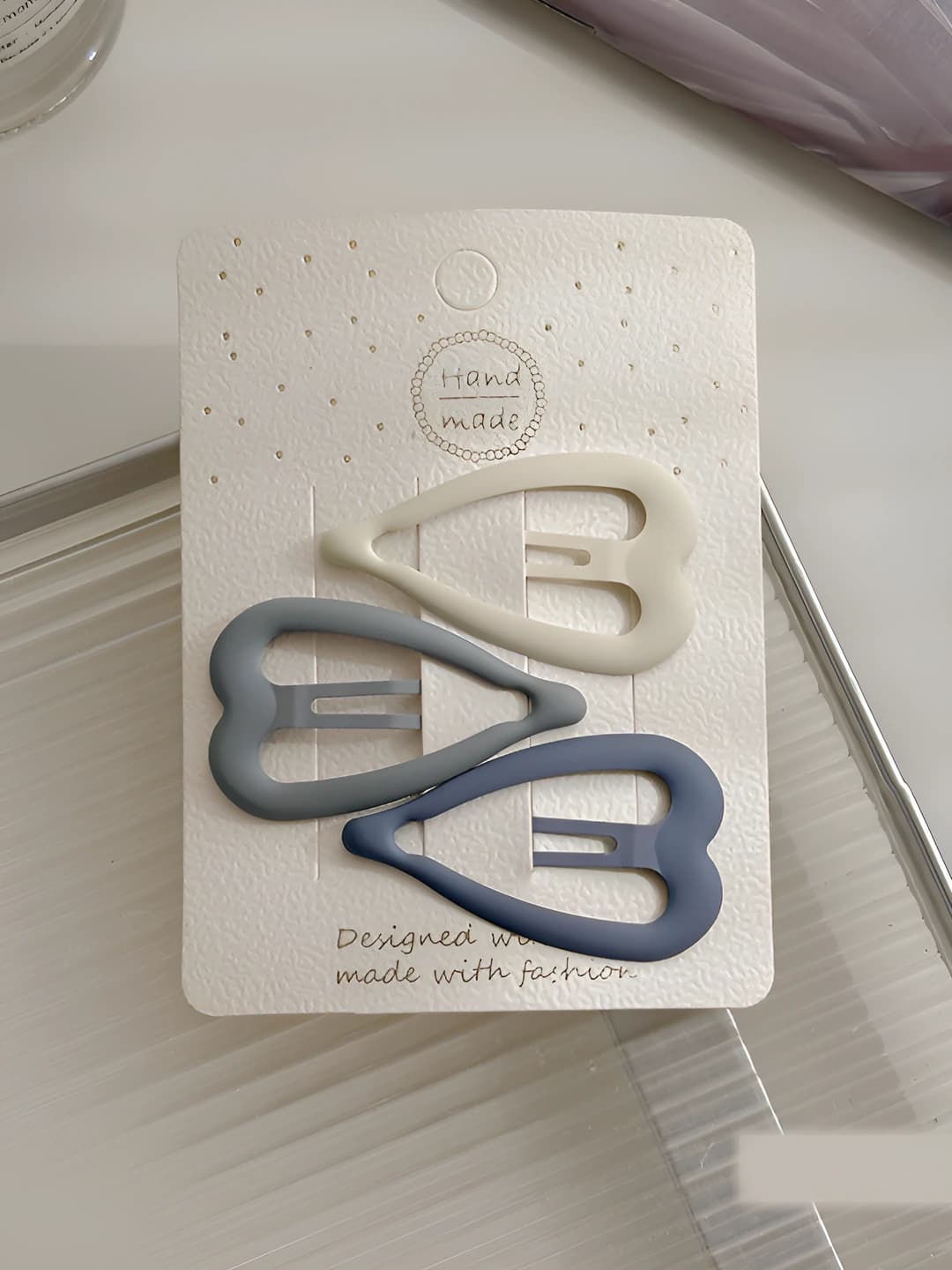 Grey-white heart 3 pcs