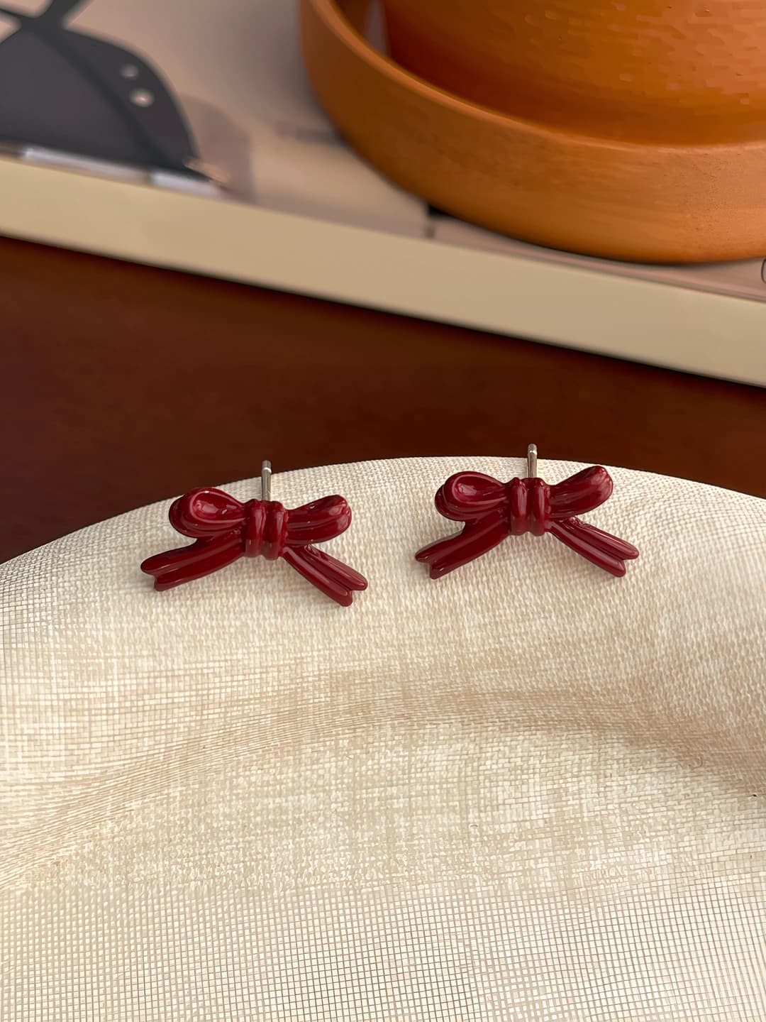 Red Bow No.5