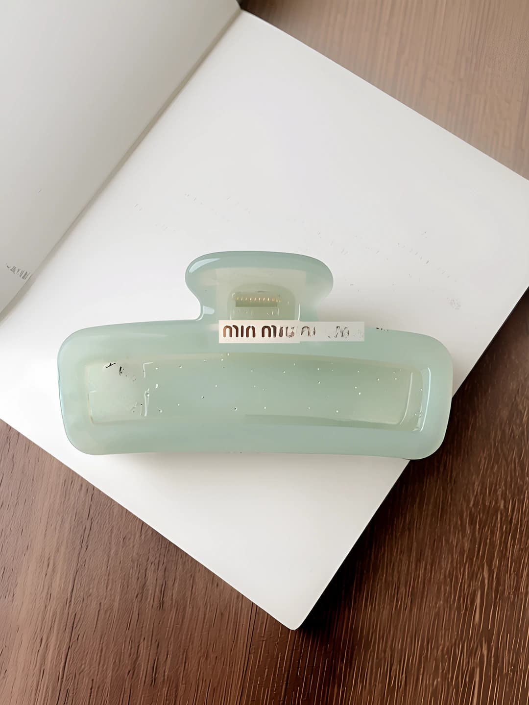 Min belgili mint yashil