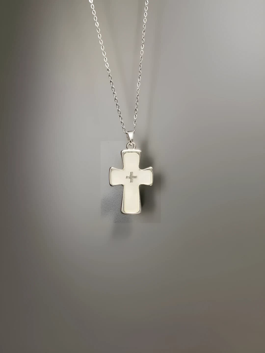 White, 1 pc