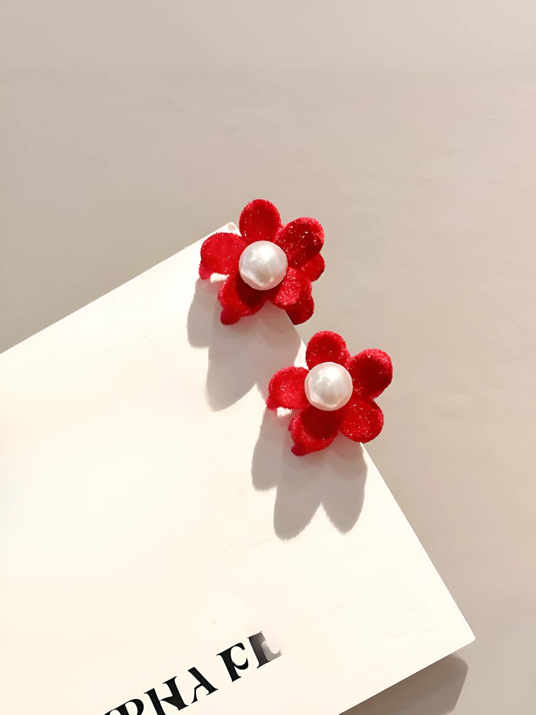 18# Wine red 5-petal flower, 1 pair