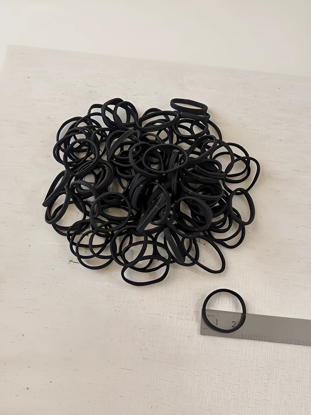 Black flat line medium-100 pcs
