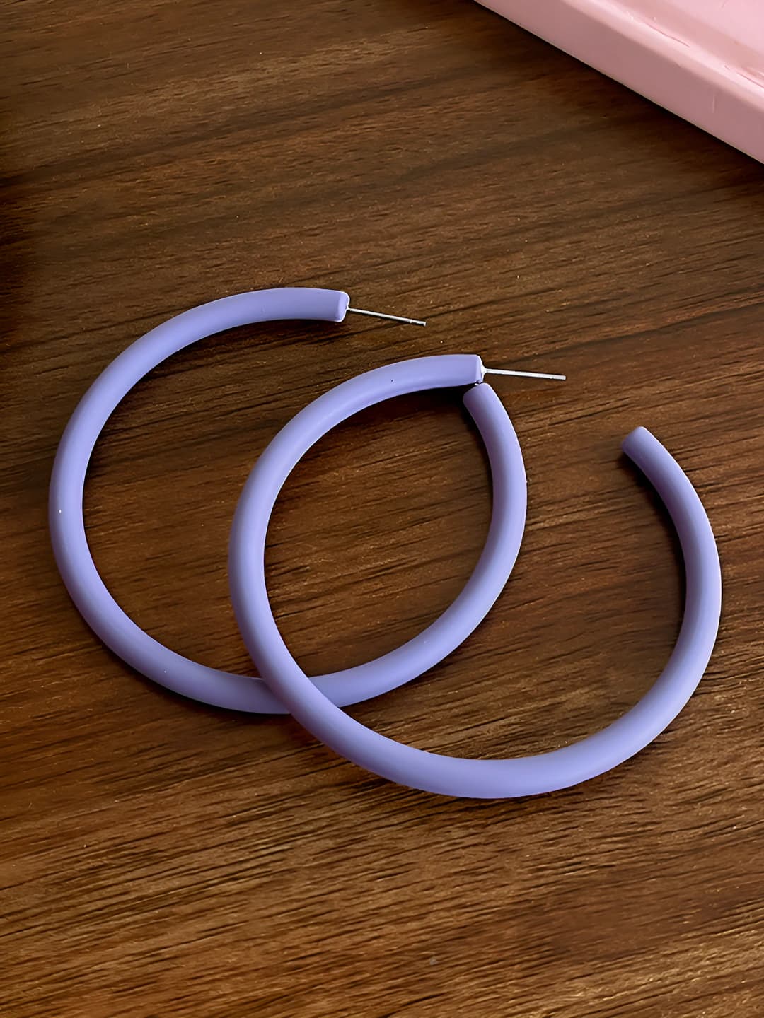 Tart purple, large hoops