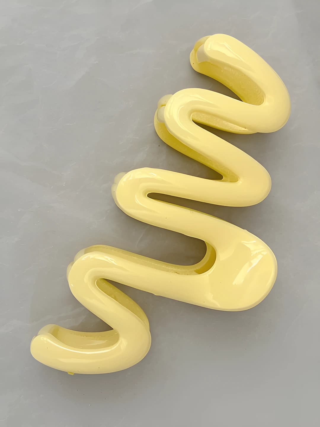 Yellow hair clip