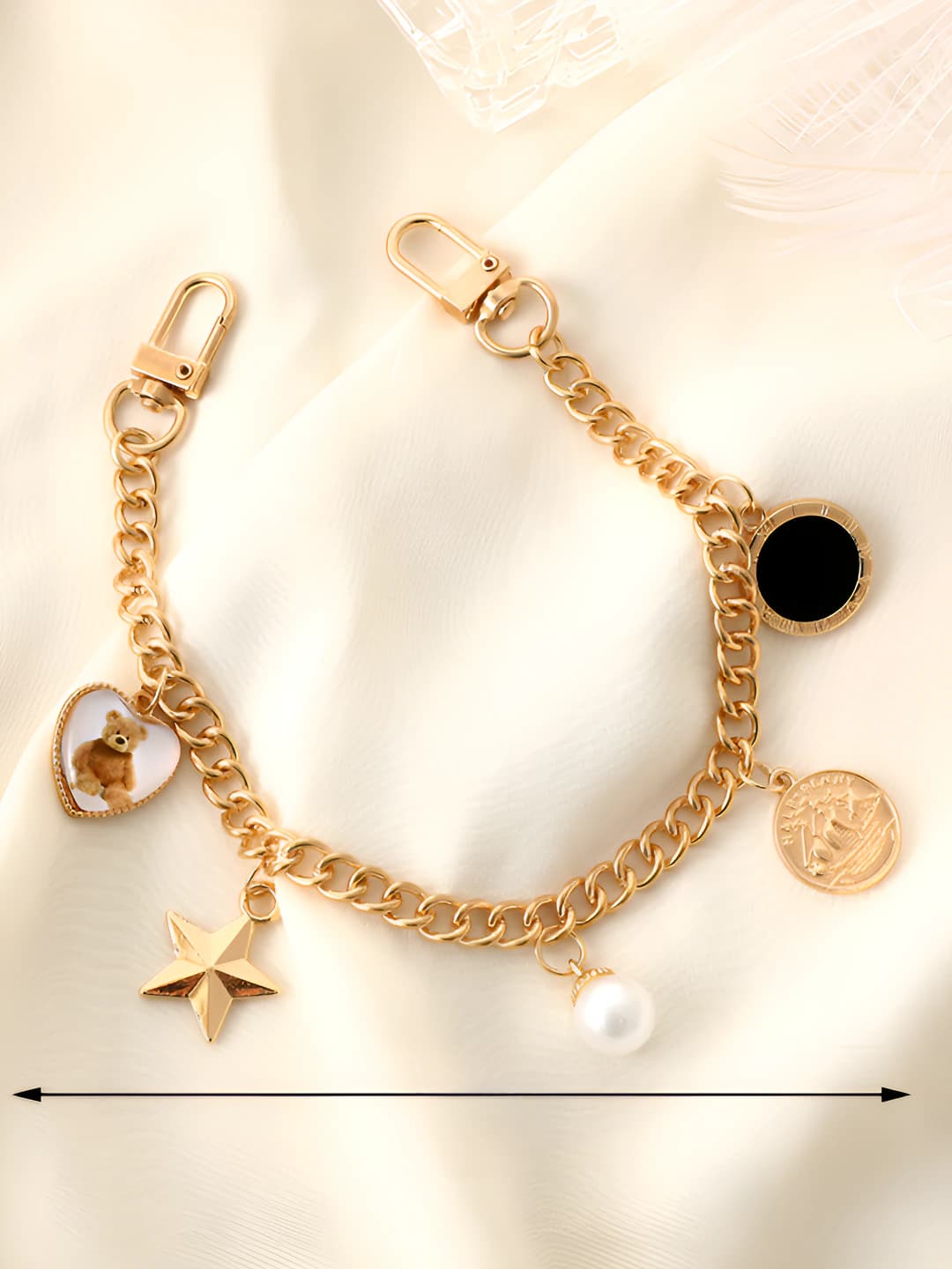 Цепочка в стиле Chanel с головой красавицы