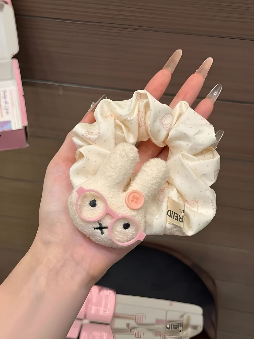 Розовые очки Миффи