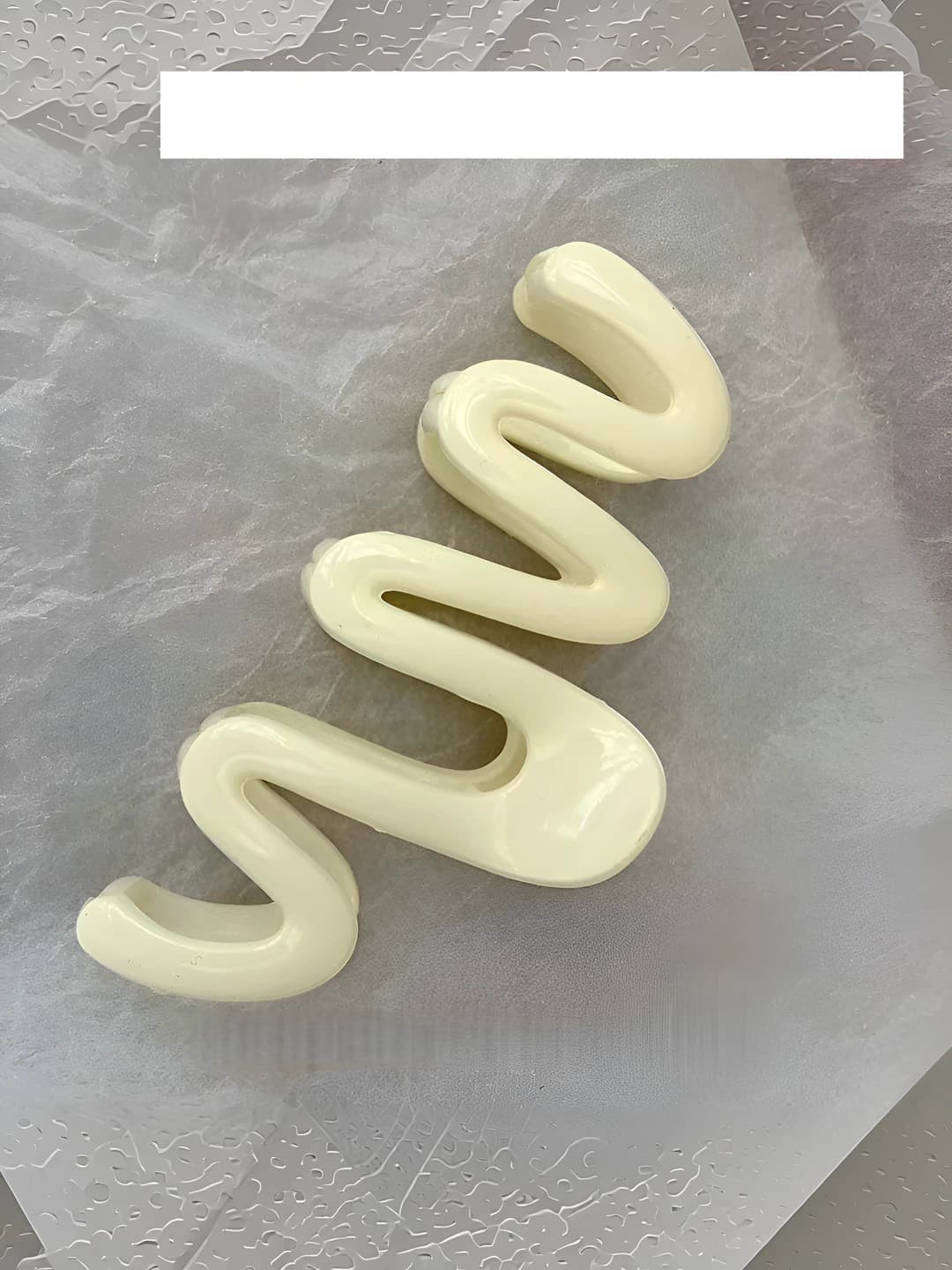 Cream white hair clip