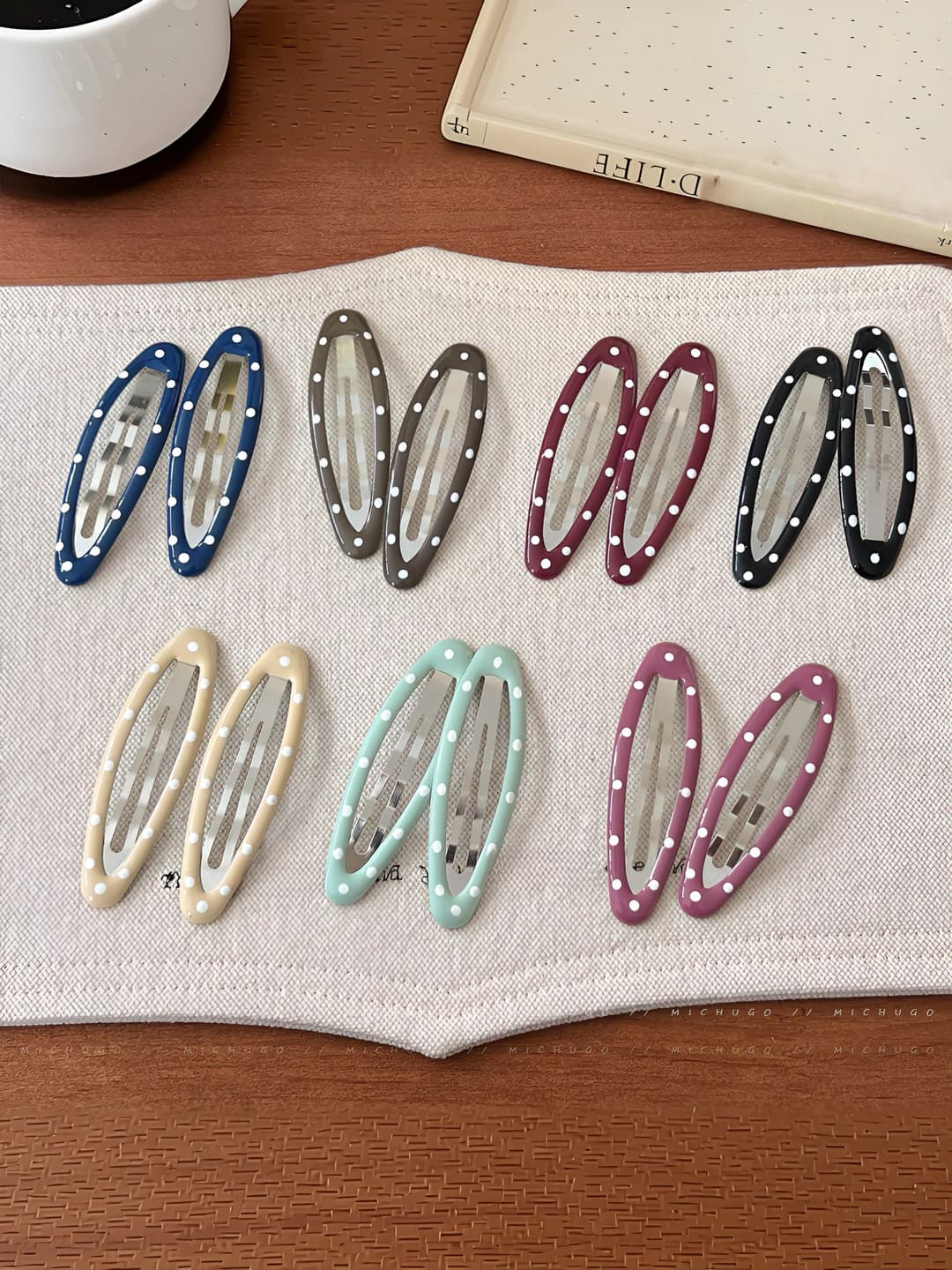 Women's hair clips and combs in Korean style with colorful polka dots and oval shape