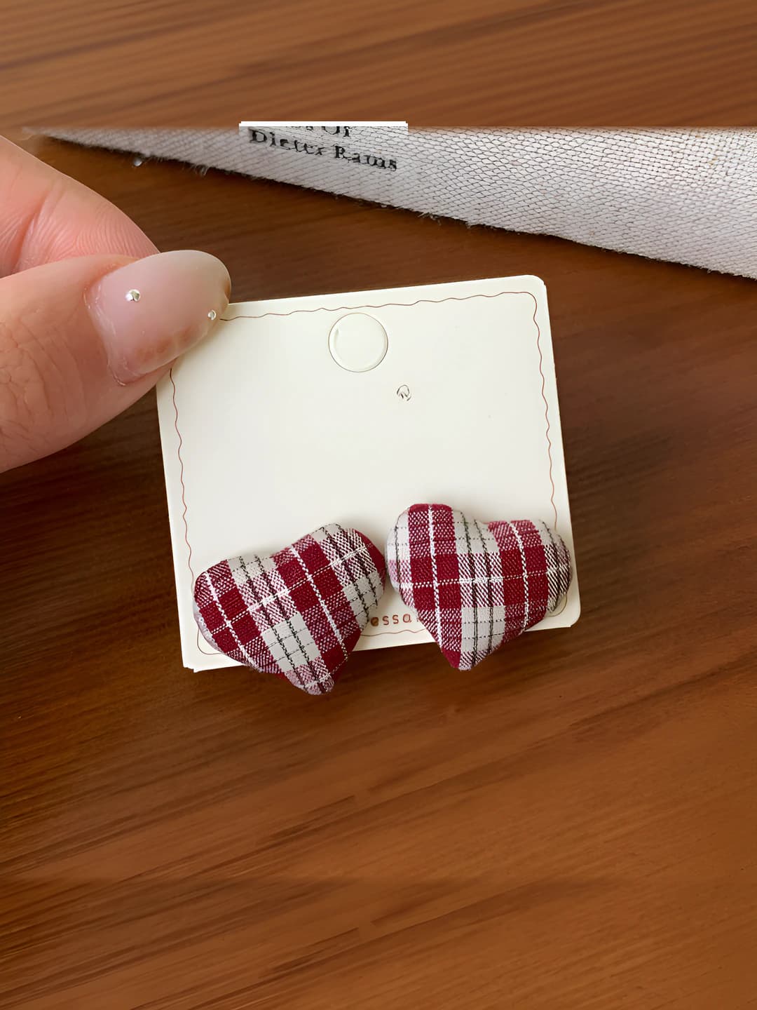 Red & white plaid heart