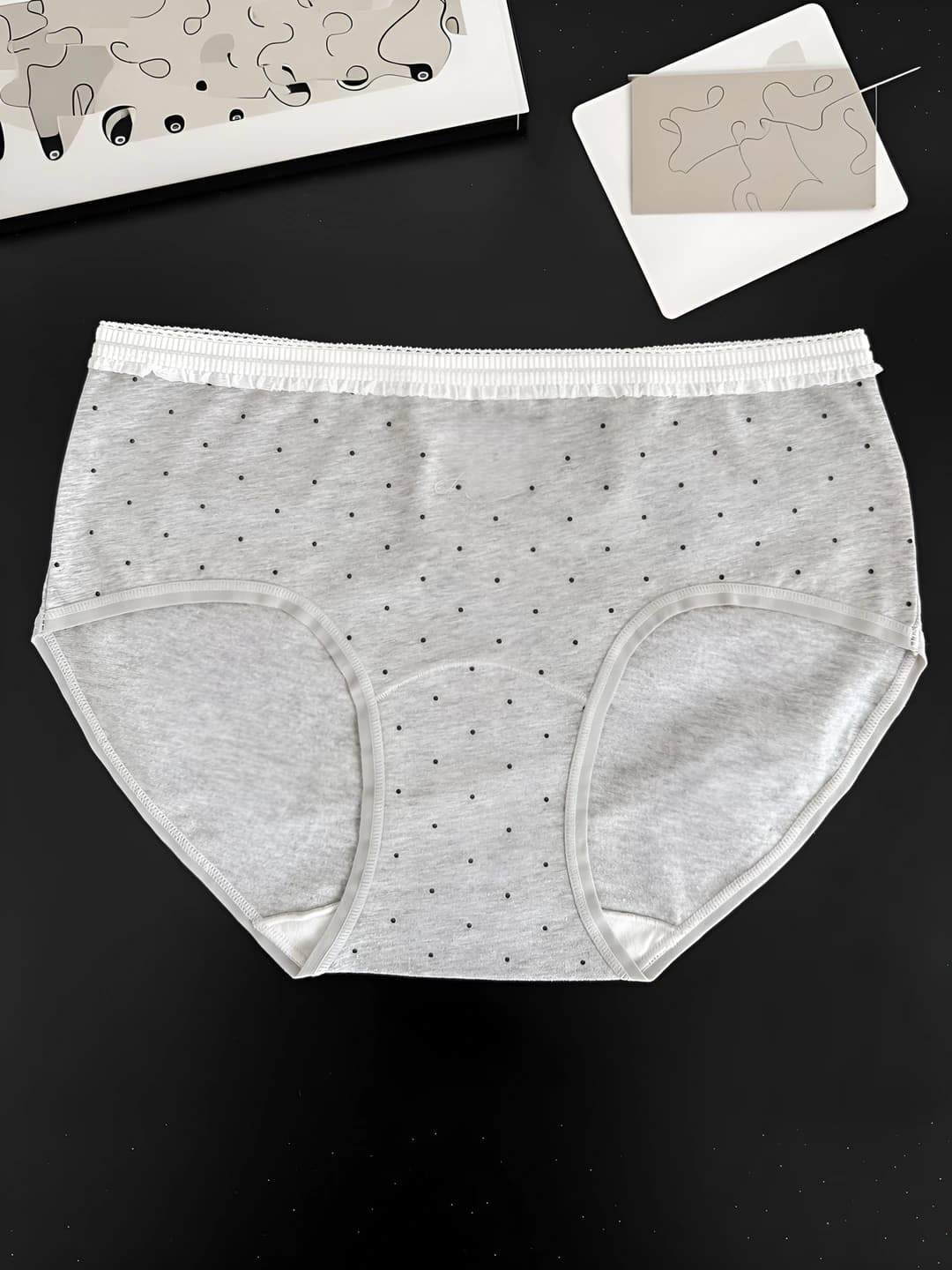 Light floral grey polka dot