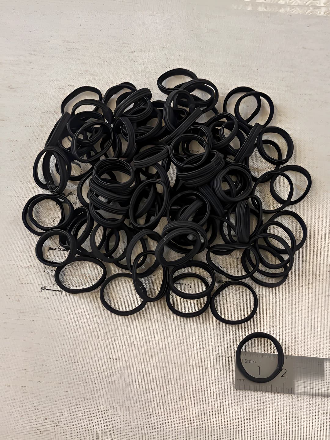 Black flat line small-100 pcs