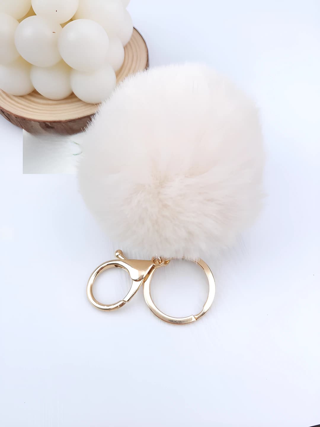 K3795 Off-white
