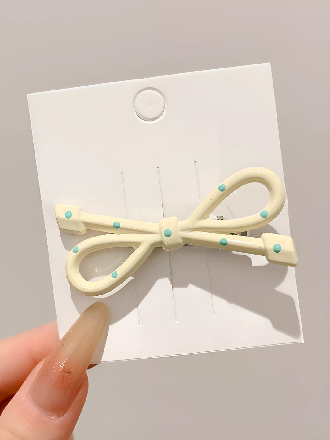 2# Beige bow, ~6 cm