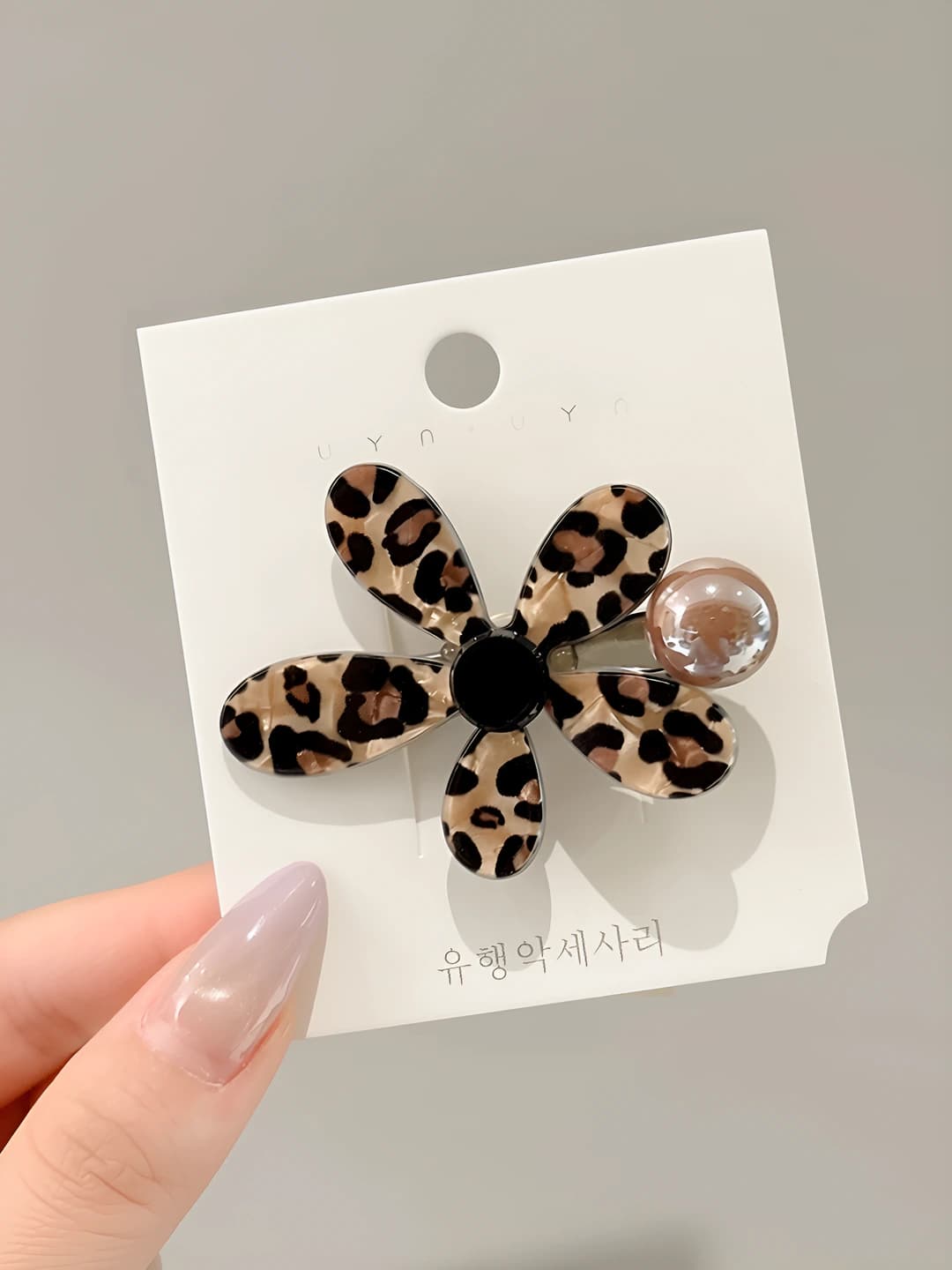 1# Leopard flower clip 1 pc ~6.5 cm
