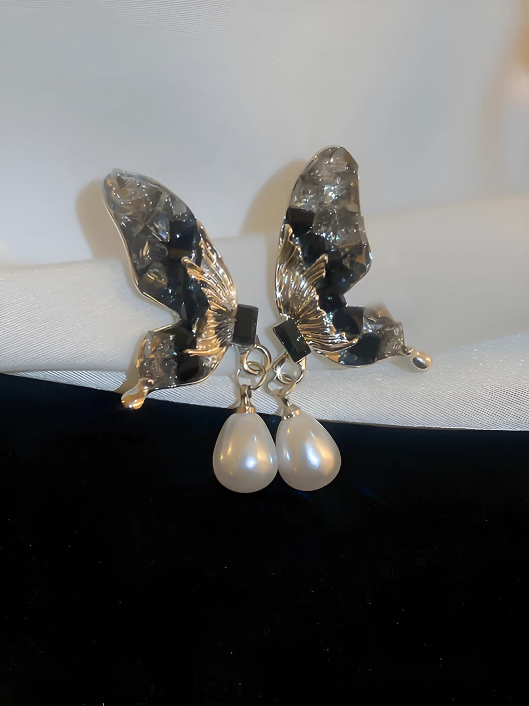 36 Silver - Silver - Black - White pearl