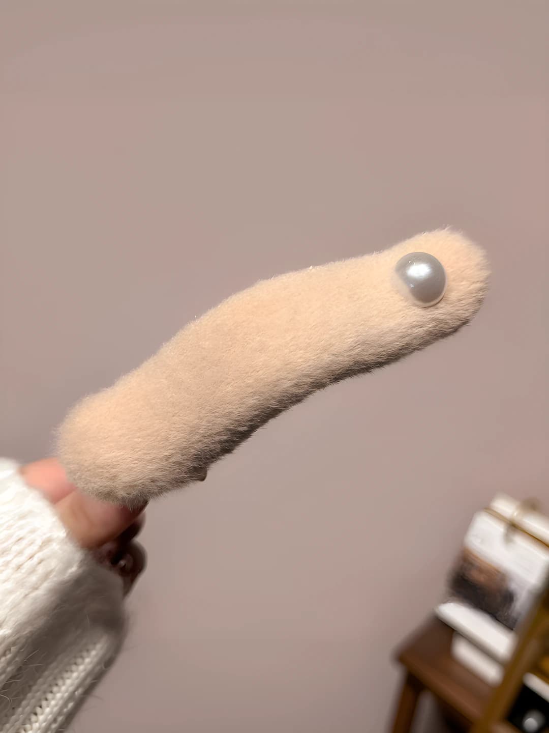 1# Жемчуг бежевый, 12 см