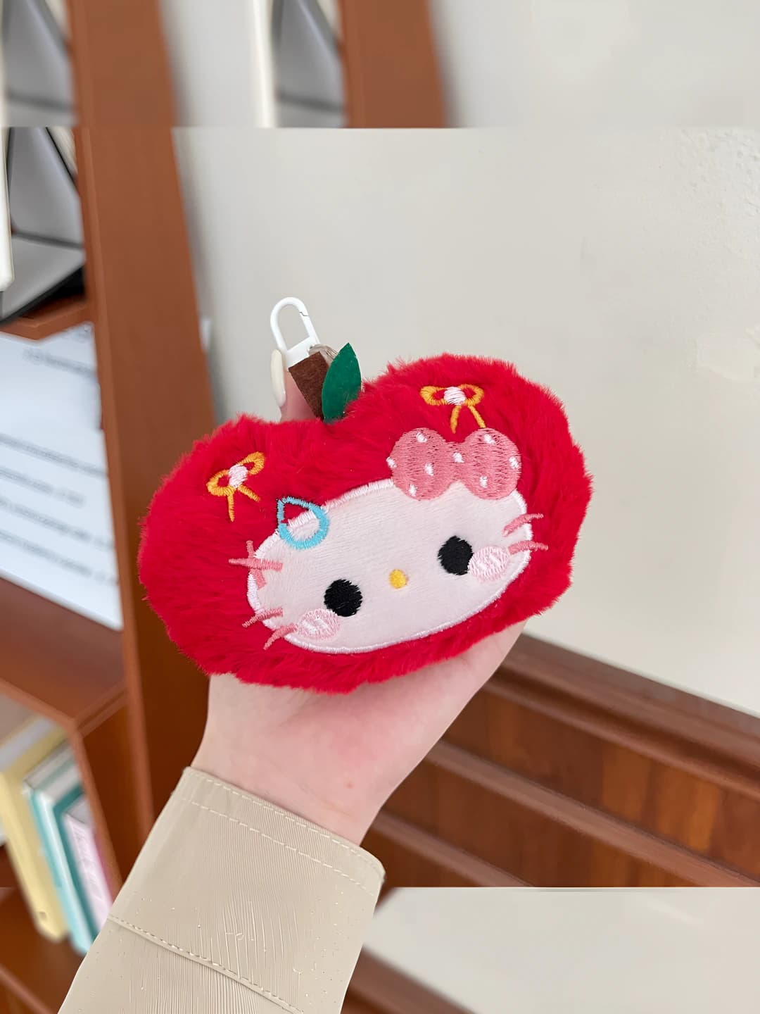 Apple KT (с цепочкой)