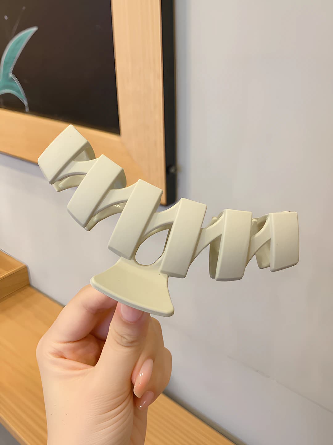 1#Irregular grey clip 11cm