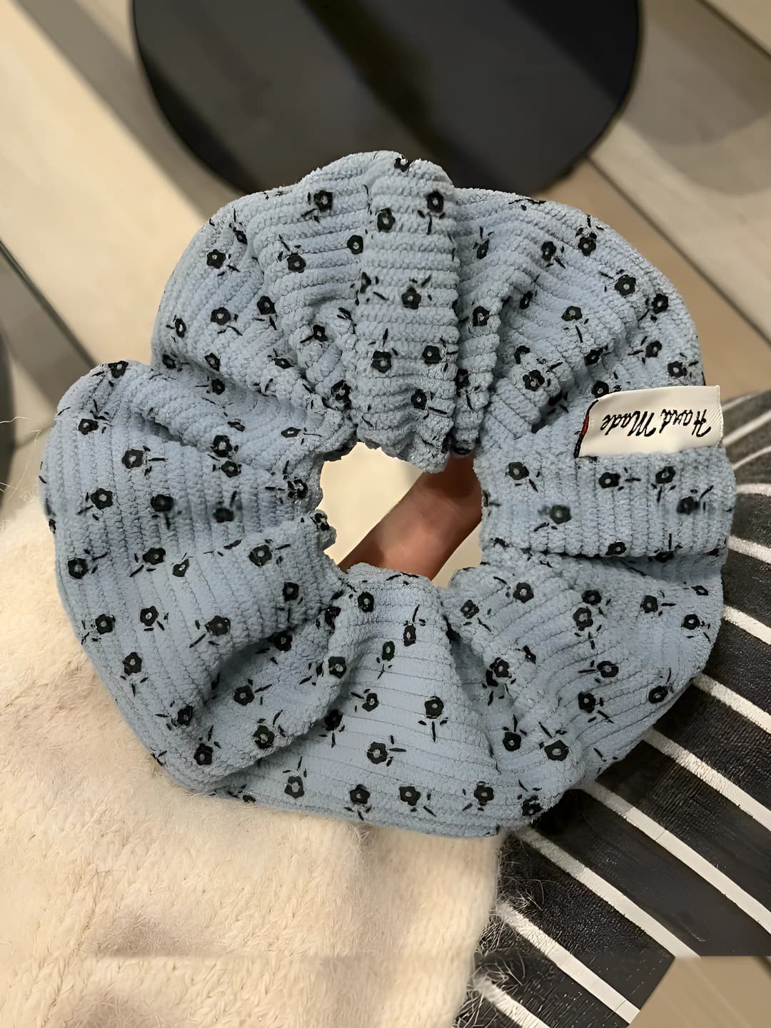 1# Misty blue small floral velvet hair tie